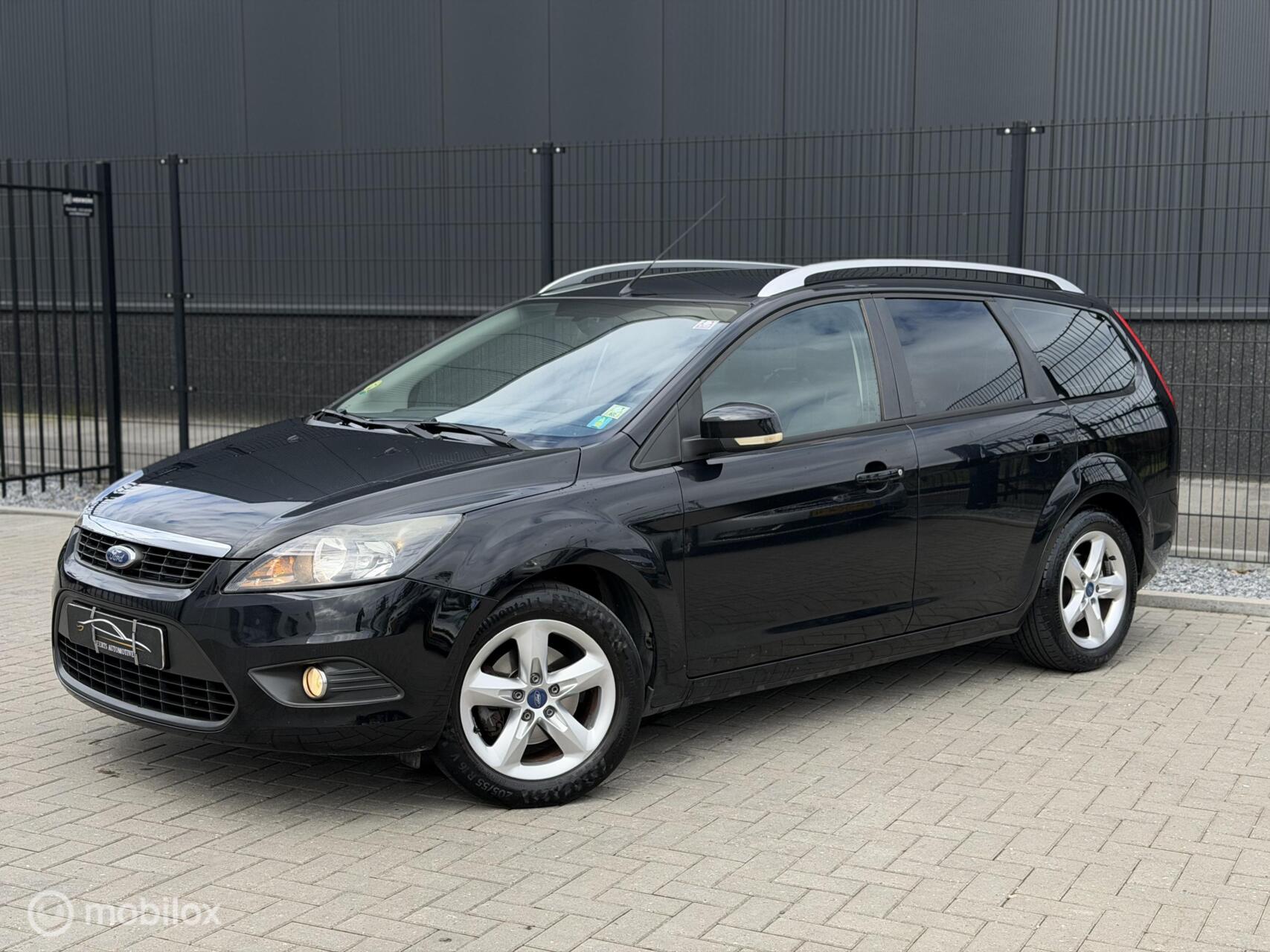 Foto van FORD FOCUS