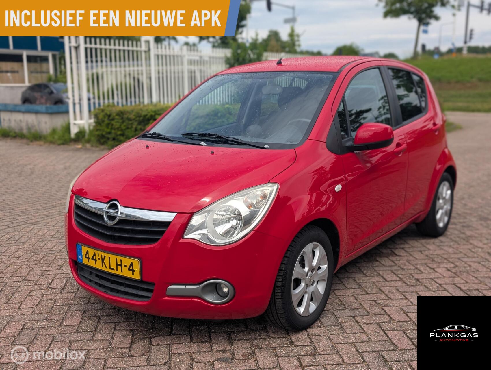 Opel Agila 1.2 Edition 2010 - voorkant