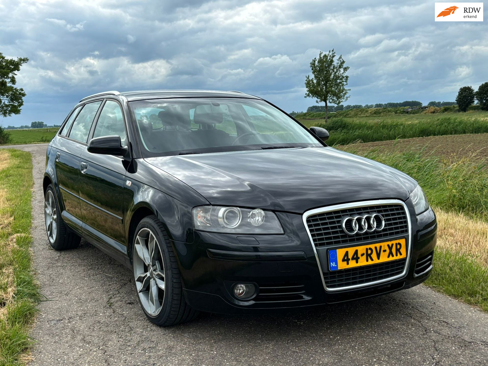 Audi Audi A3 2.0 FSI Ambiente Airco / Trekhaak 2005 - voorkant
