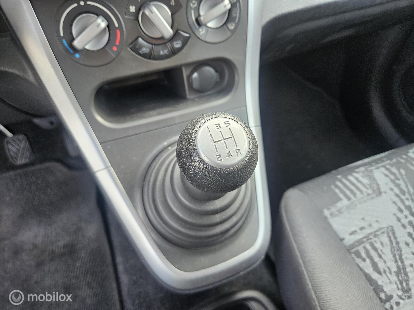 Foto van Opel Agila