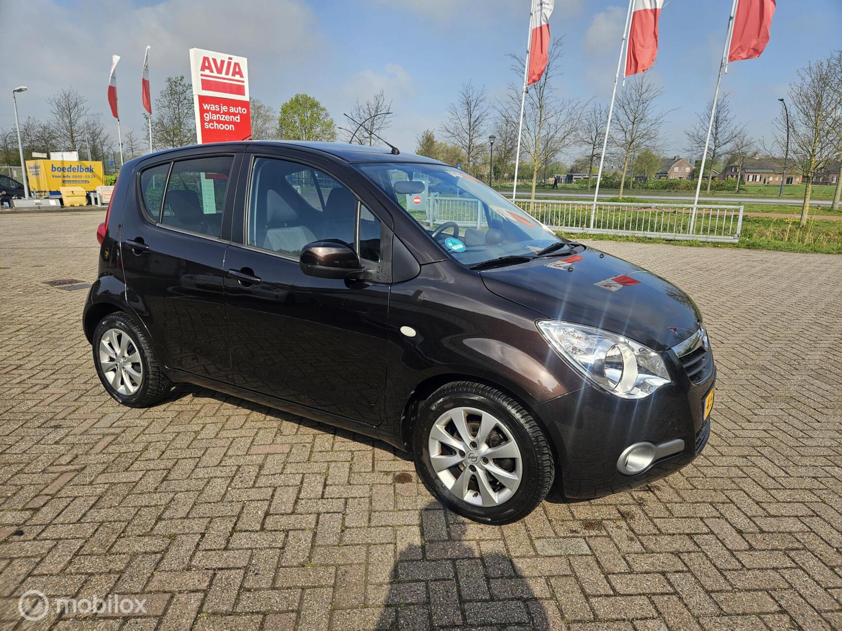 Foto van Opel Agila