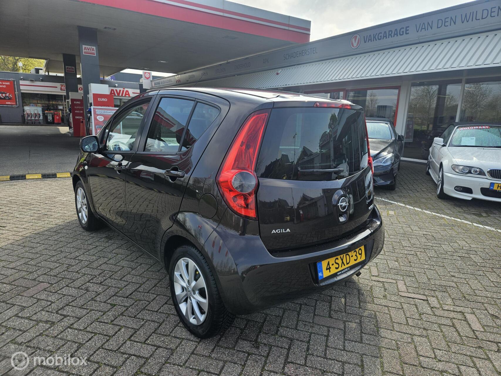 Foto van Opel Agila