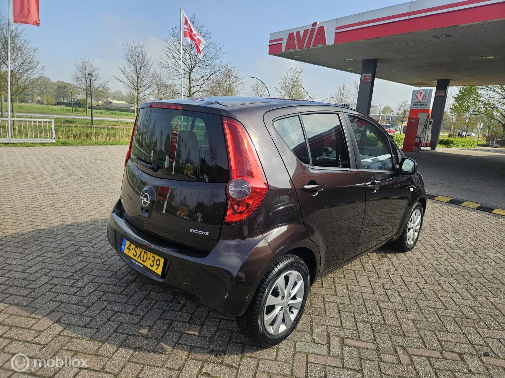 Foto van Opel Agila