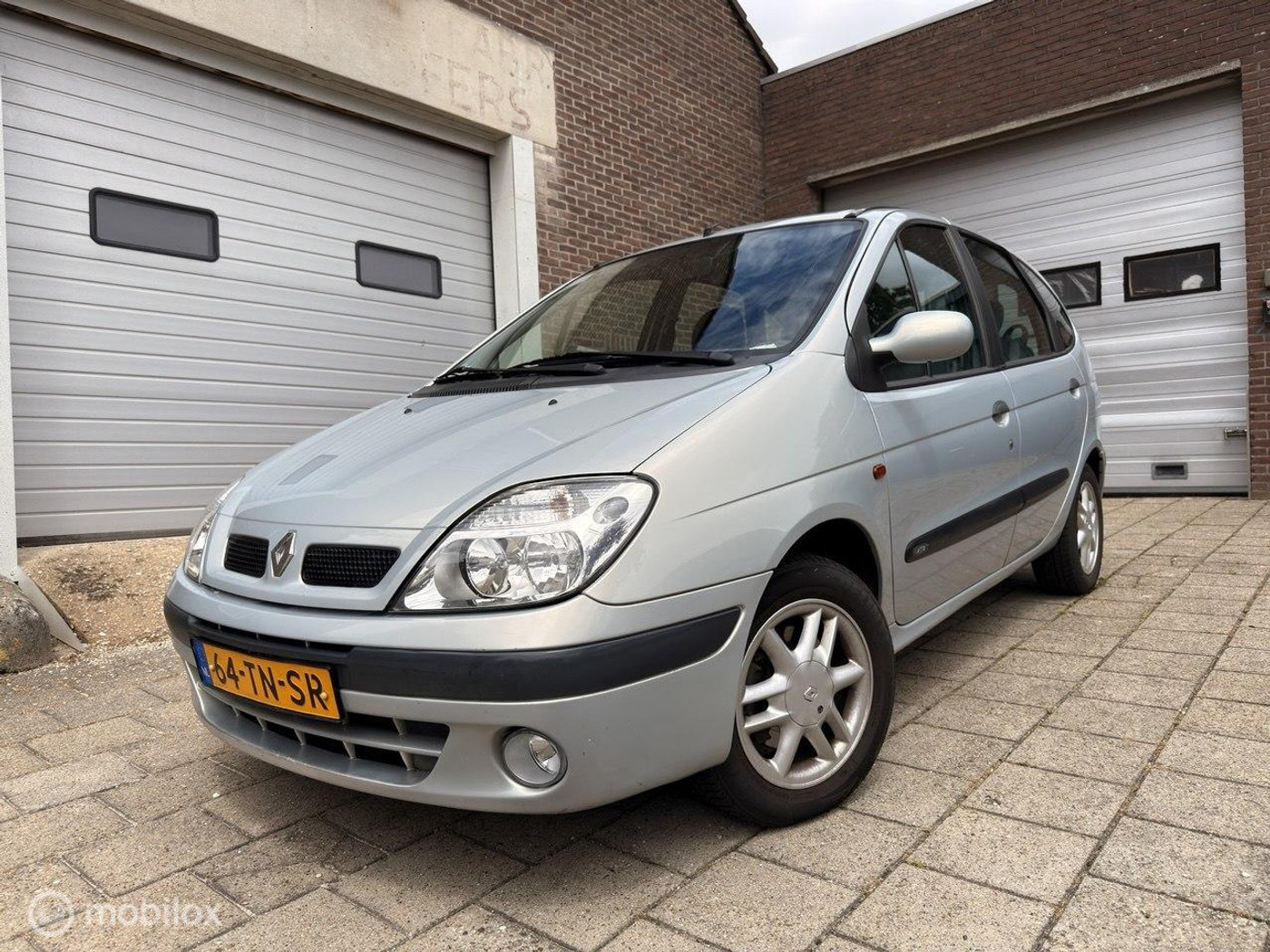 Foto van RENAULT JA