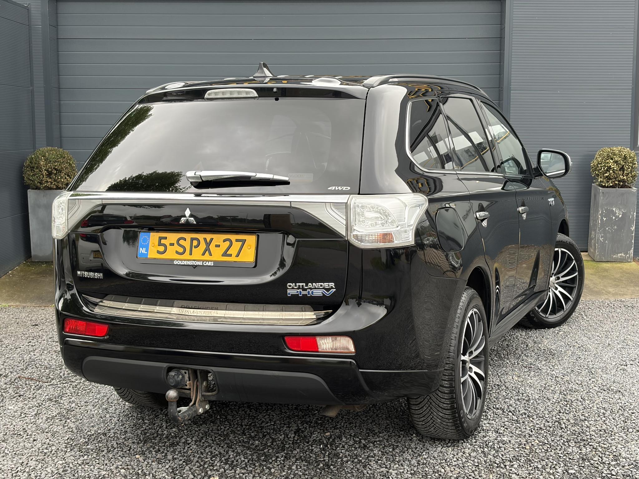 Foto van Mitsubishi Mitsubishi Outlander