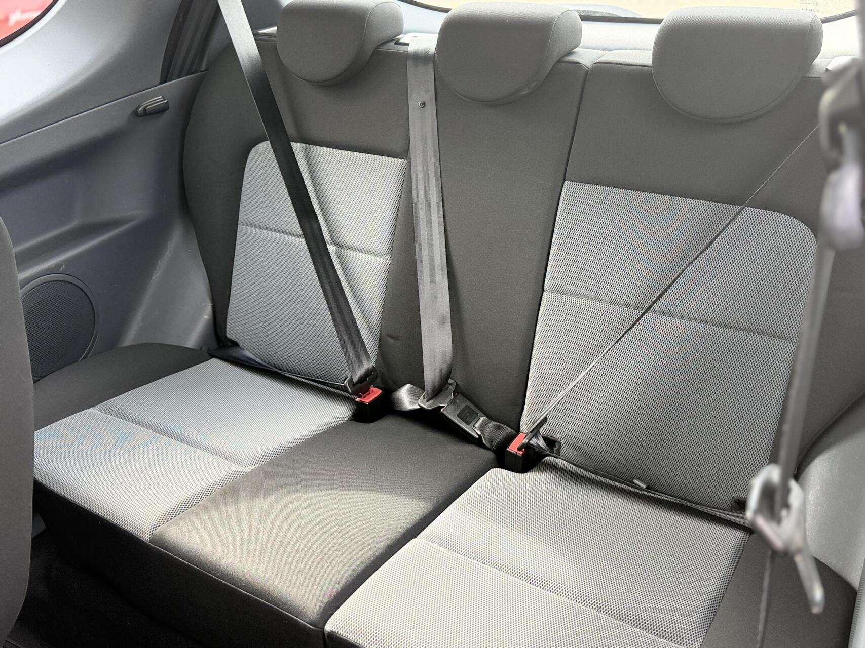 Foto van Mitsubishi Mitsubishi Colt