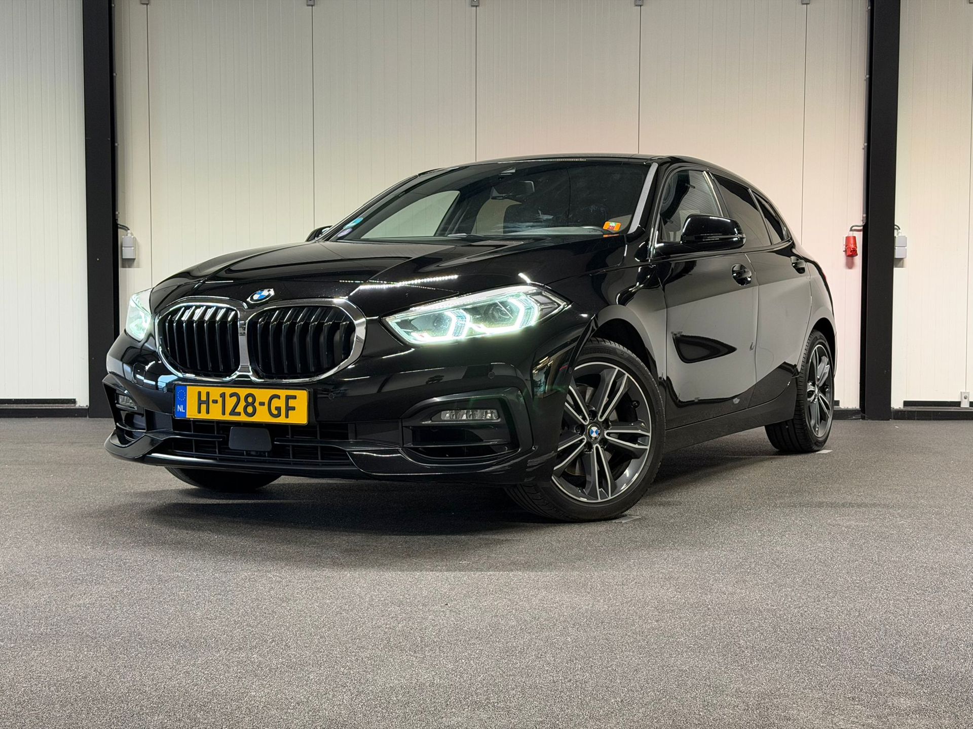 Foto van BMW 118i