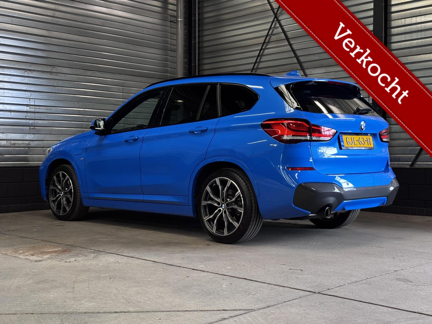 Foto van BMW X1 Xdrive25e