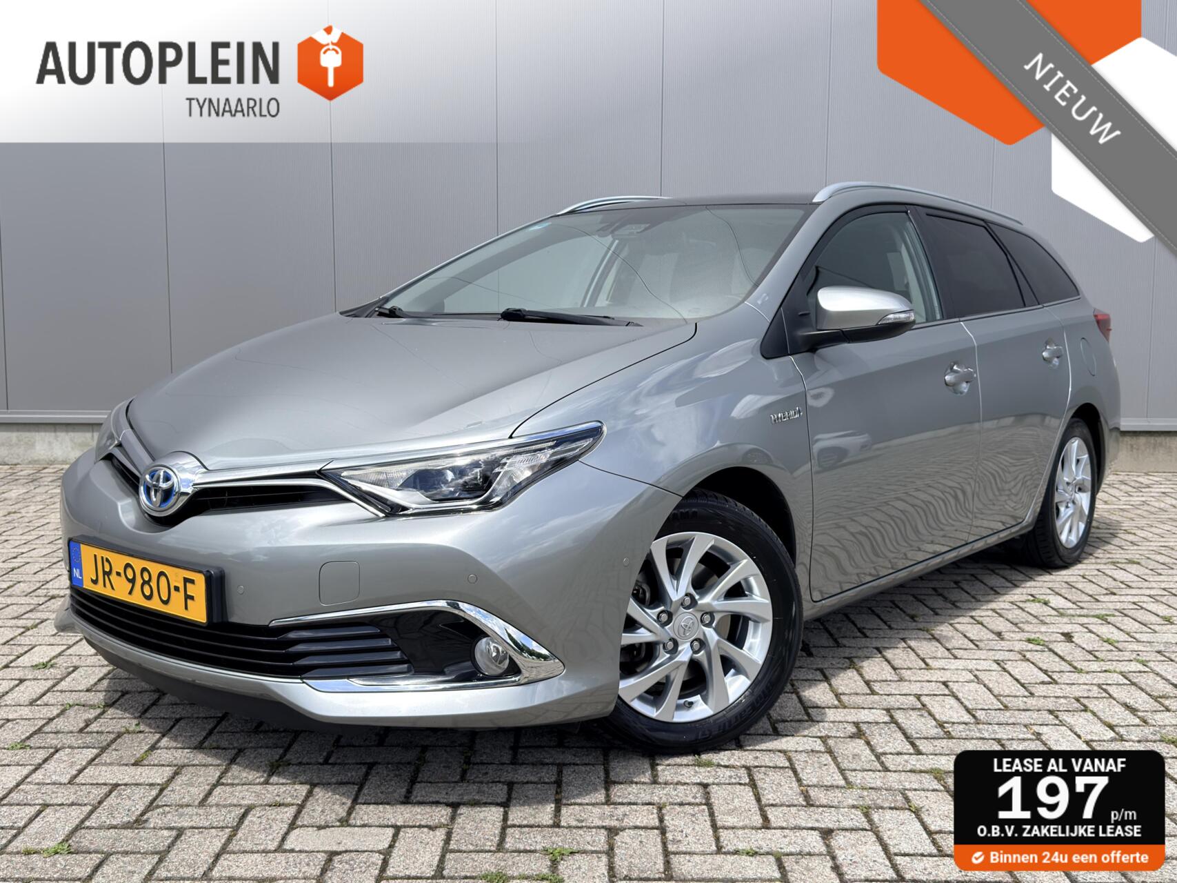 Toyota Toyota Auris 1.8 Hybrid Executive *Climate|Cruise|Trekhaak|PDC|NAP|Navi|NL Auto 2016 - voorkant