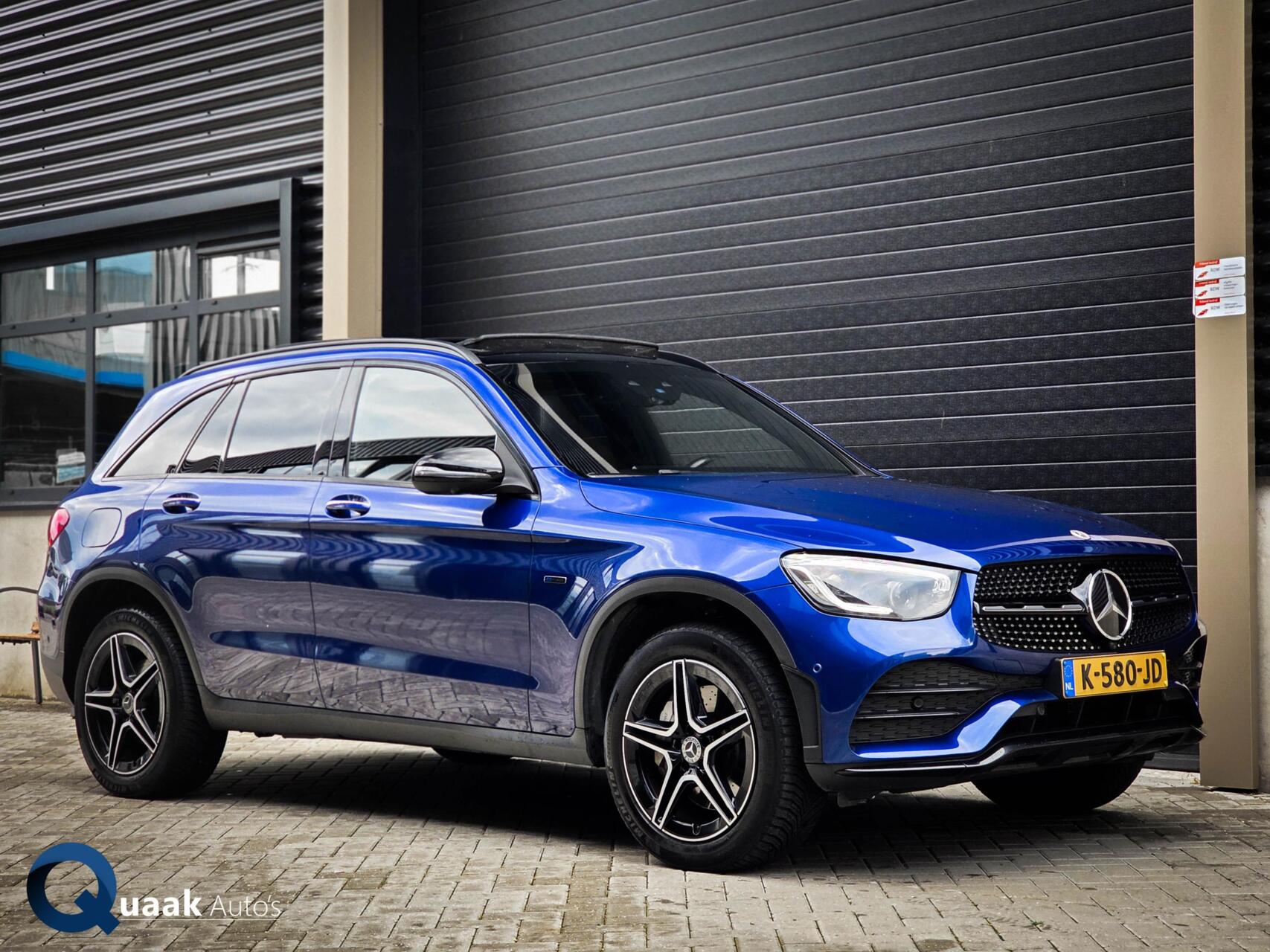 Mercedes-Benz GLC 300 E 4Matic 300e 4MATIC AMG | PANO | TREKHAAK | LED | BURMESTER 2021 - voorkant