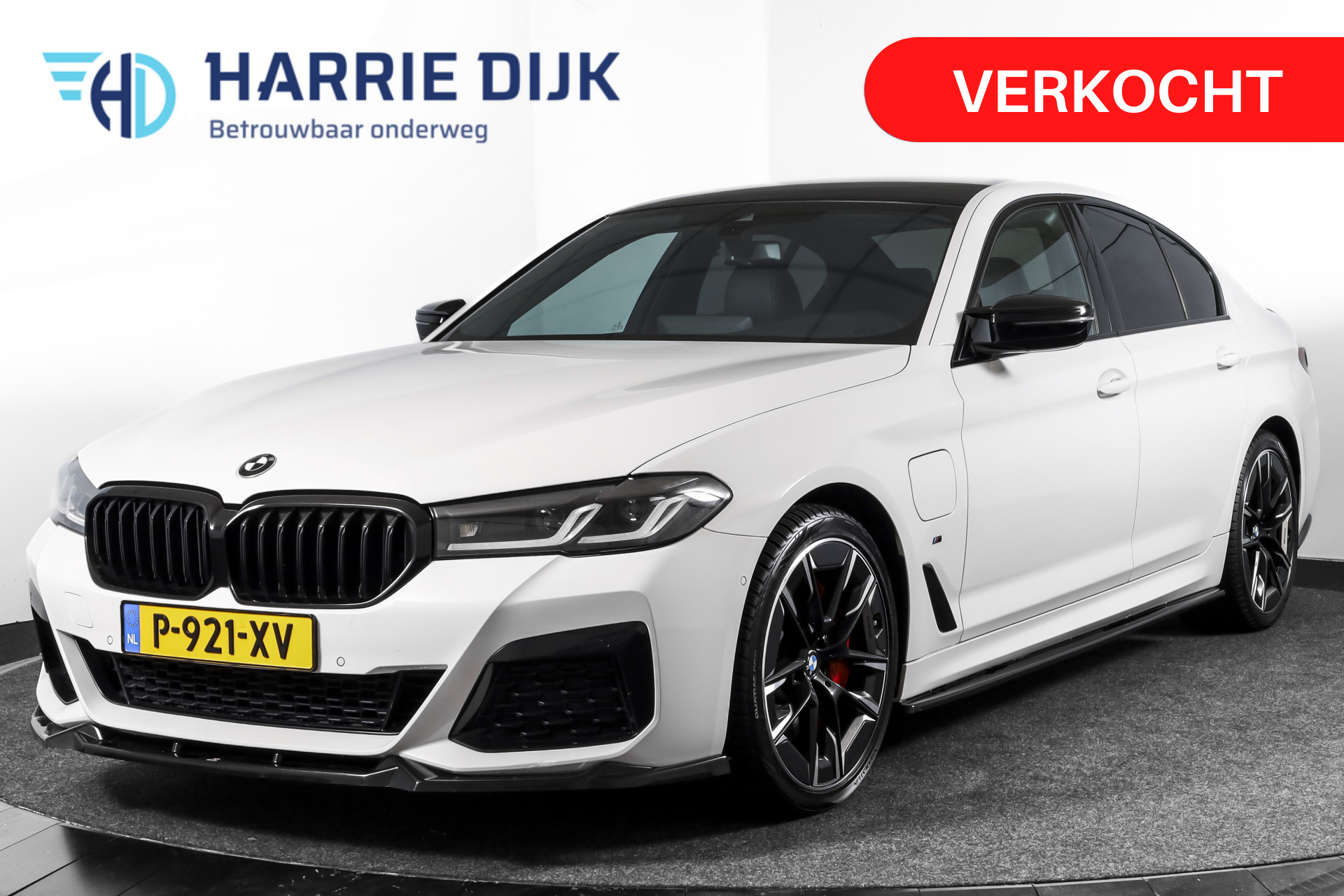 BMW 545e xDrive 545e xDrive High Executive M Sport 2021 - voorkant