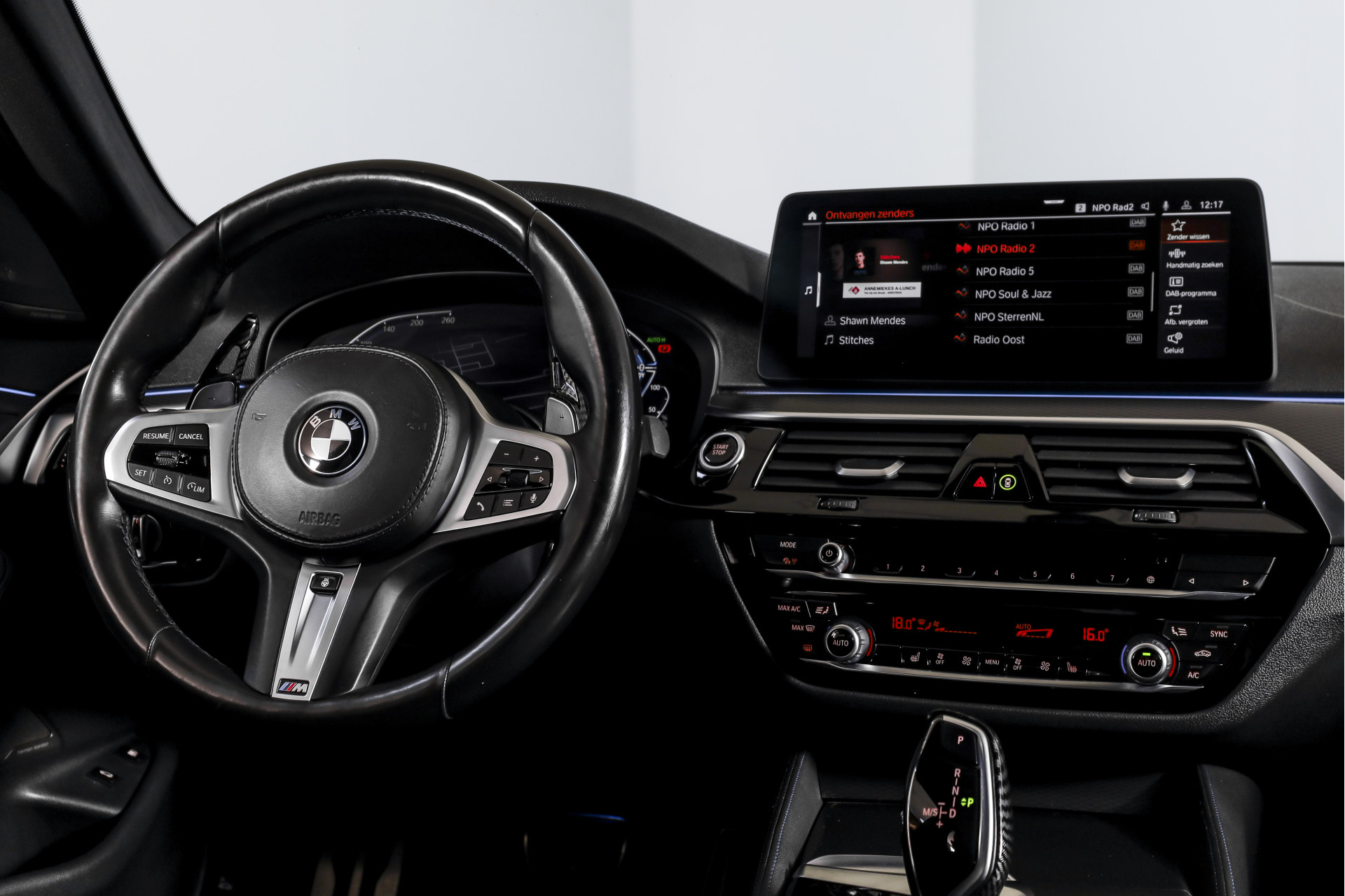 Foto van BMW 545e xDrive