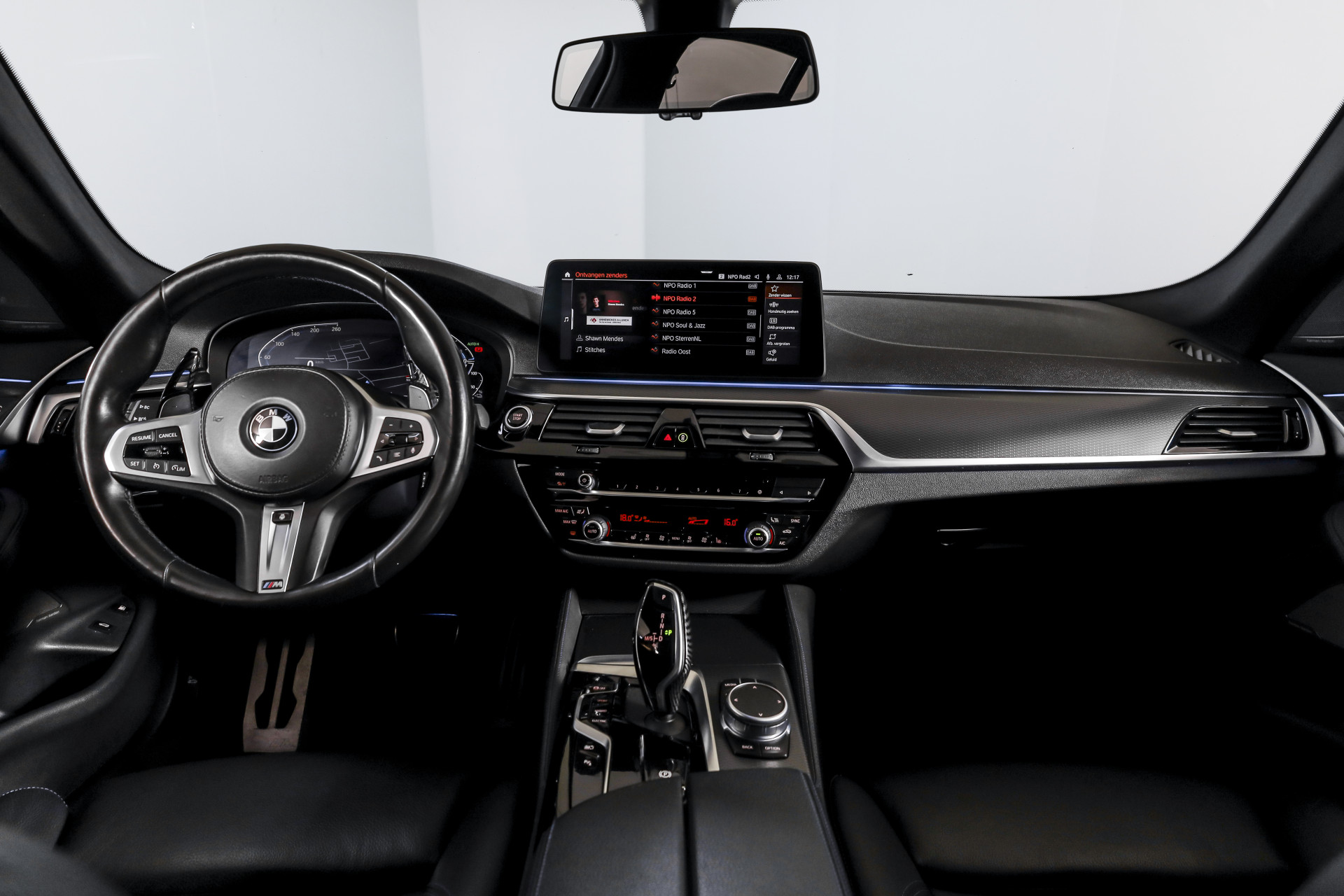 Foto van BMW 545e xDrive