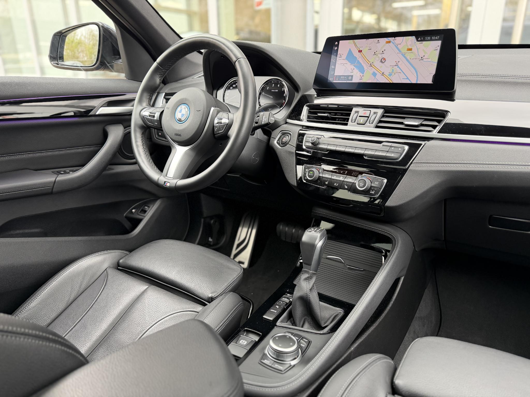 Foto van BMW X1 Xdrive25e