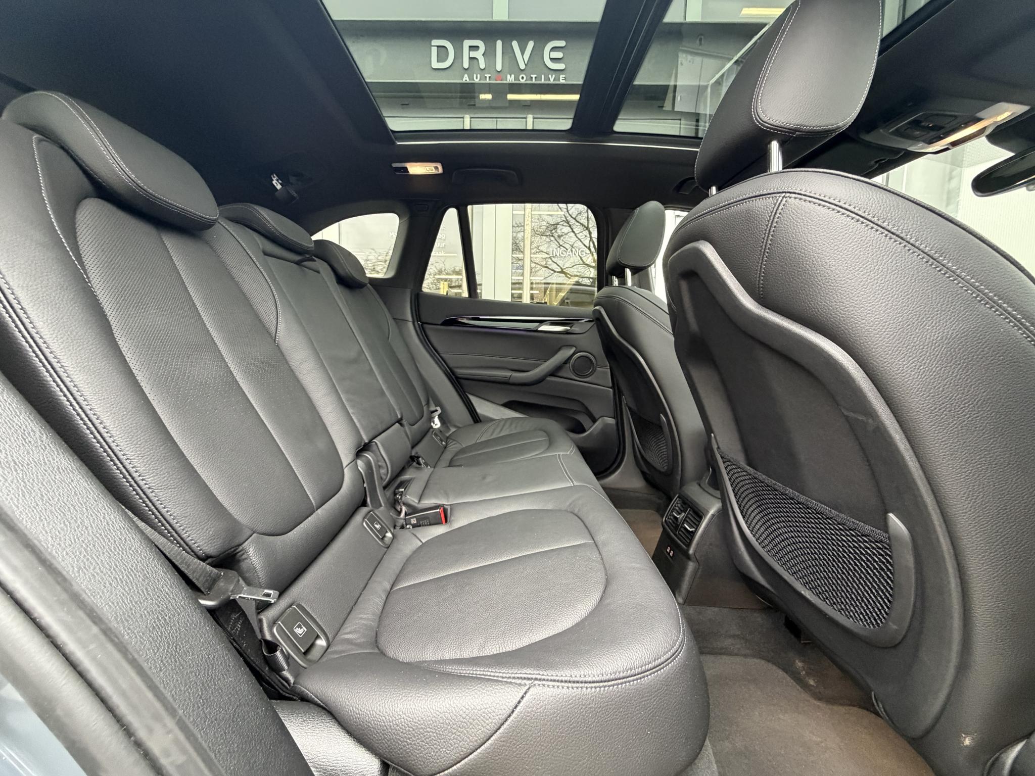 Foto van BMW X1 Xdrive25e
