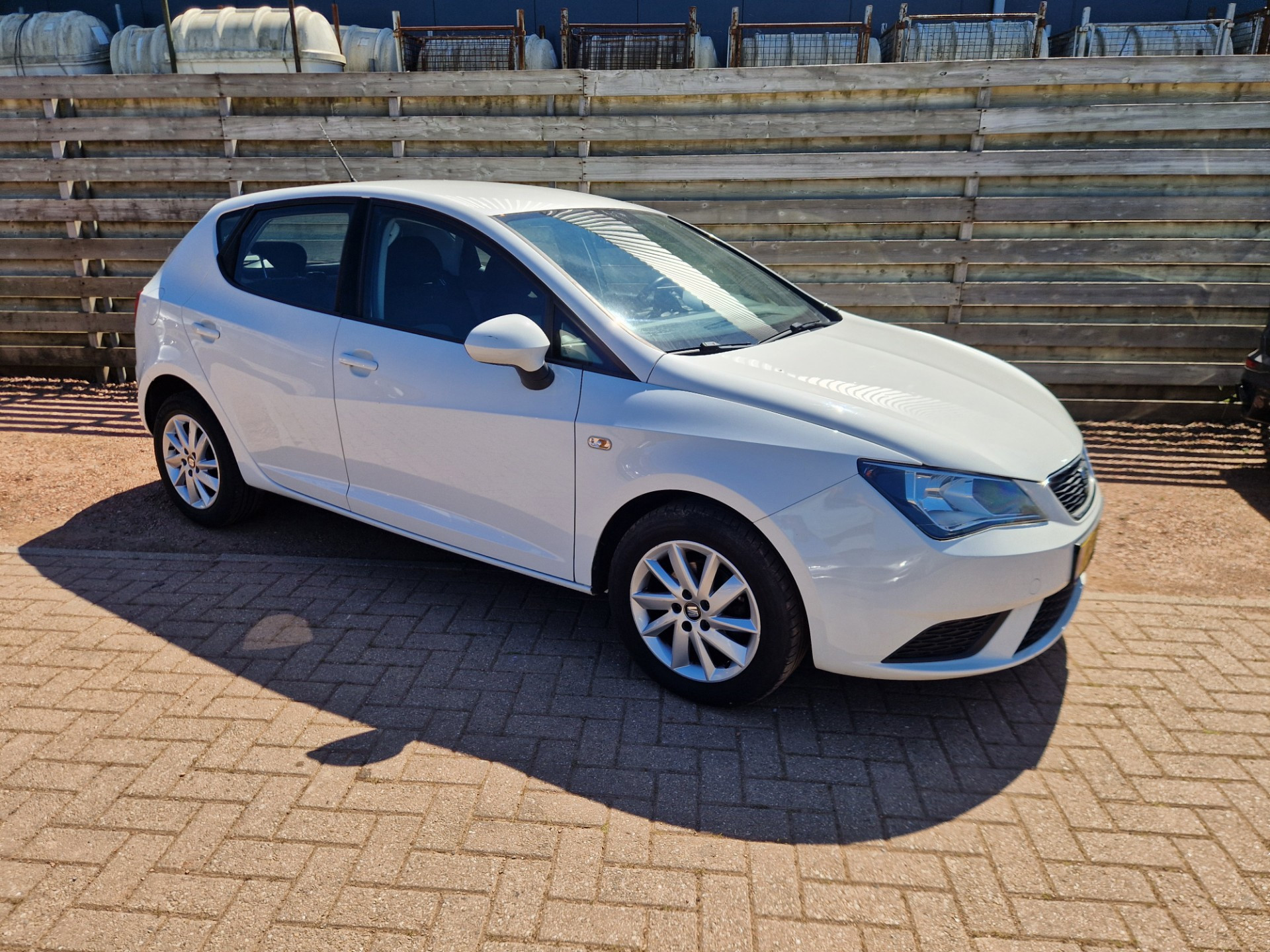 Seat Ibiza 1.2 Reference Navigatie, Climatronic 2014 - voorkant