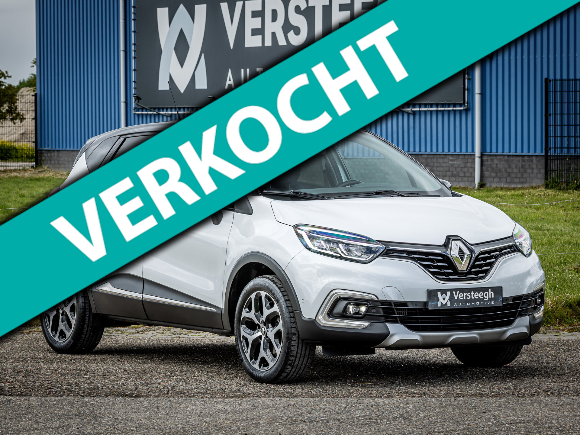 Renault Captur 1.2 TCe Intens Automaat | Dealeronderhouden | Trekhaak | Keyless 2017 - voorkant