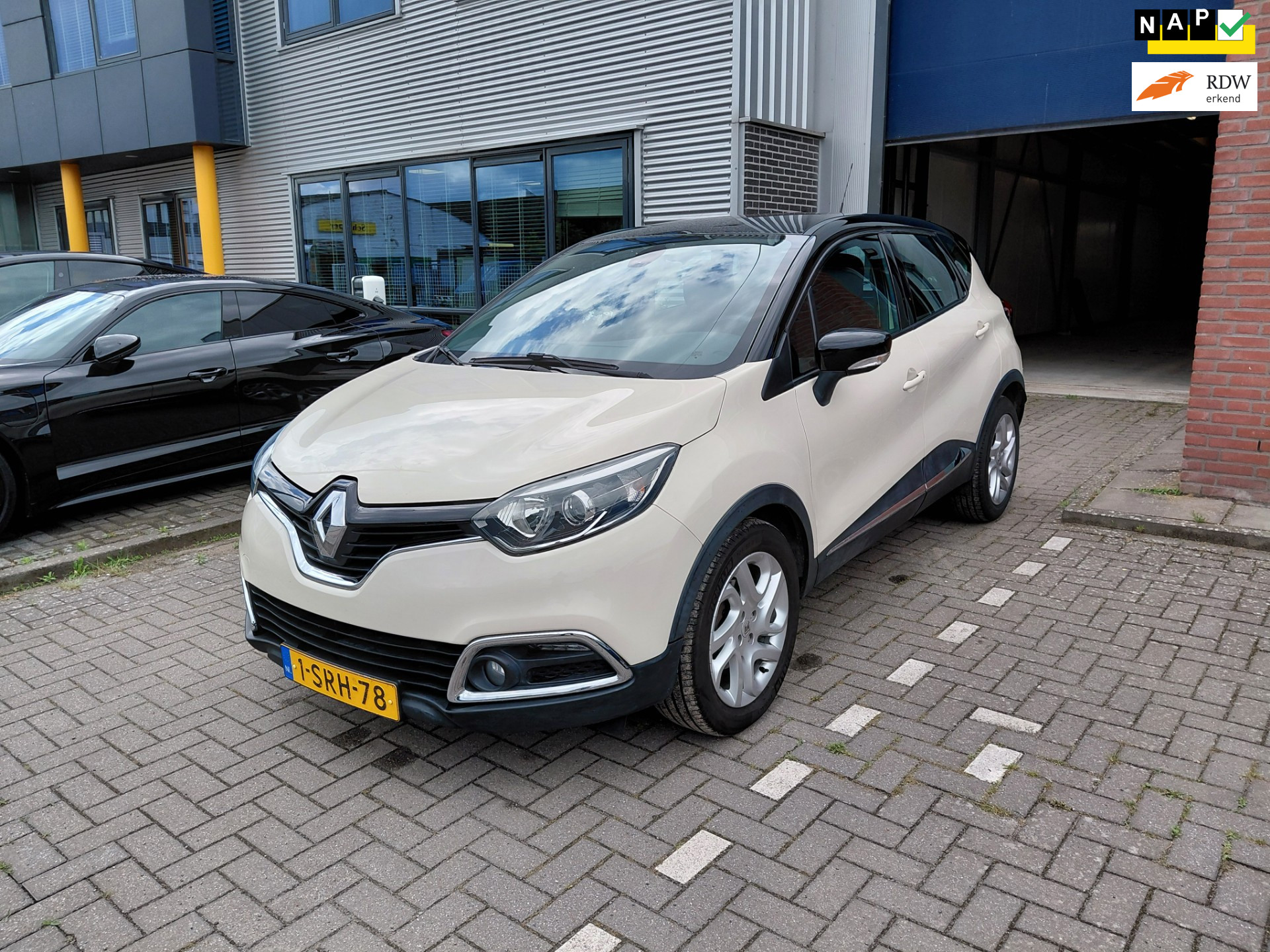 Renault Captur 1.2 TCe Dynamique Automaat Navi Cruise 1e eigenaar 2013 - voorkant