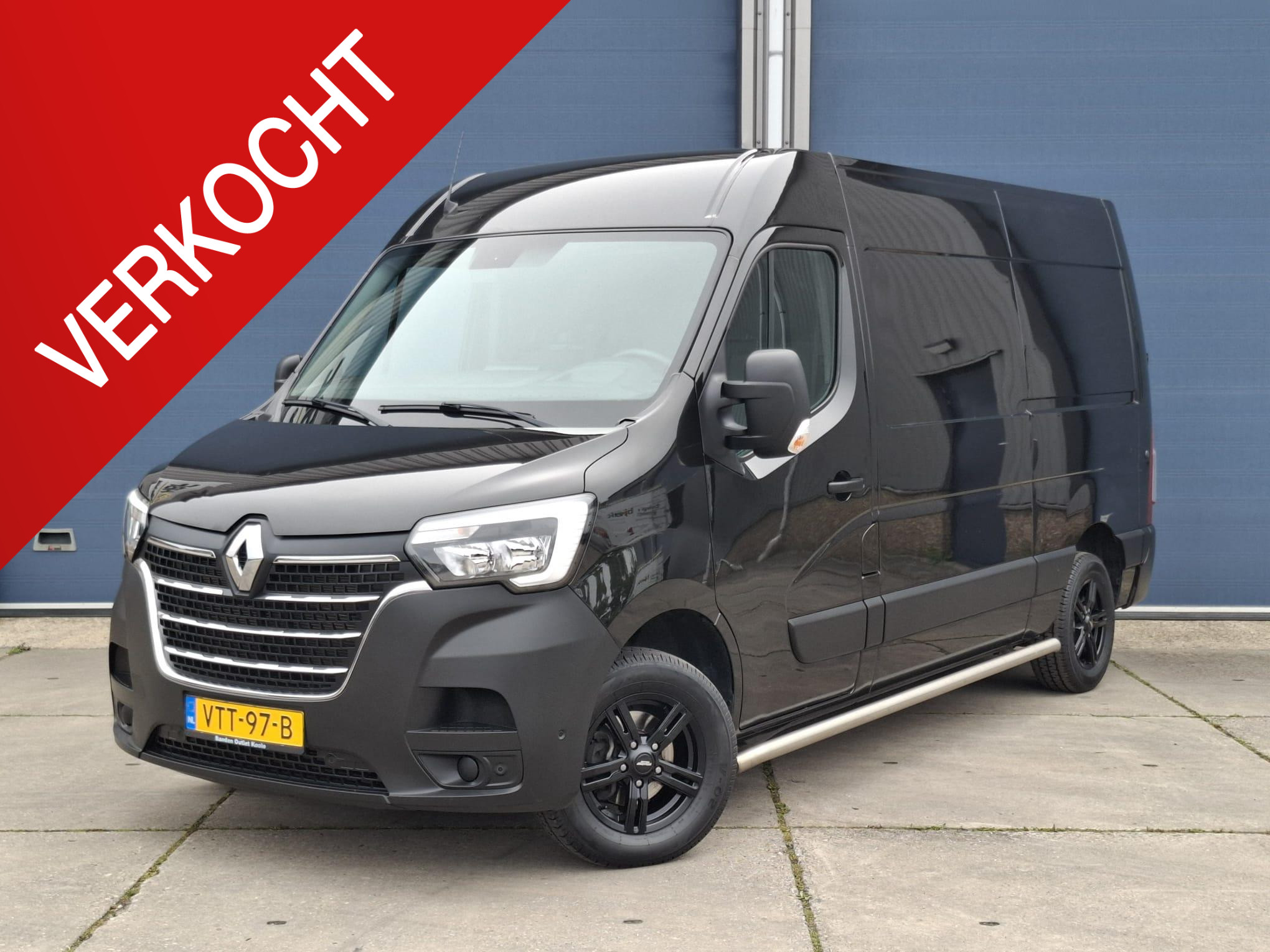 Renault Master T35 2.3 dCi 180 L2H2 Energy Work Edition 2023 - voorkant