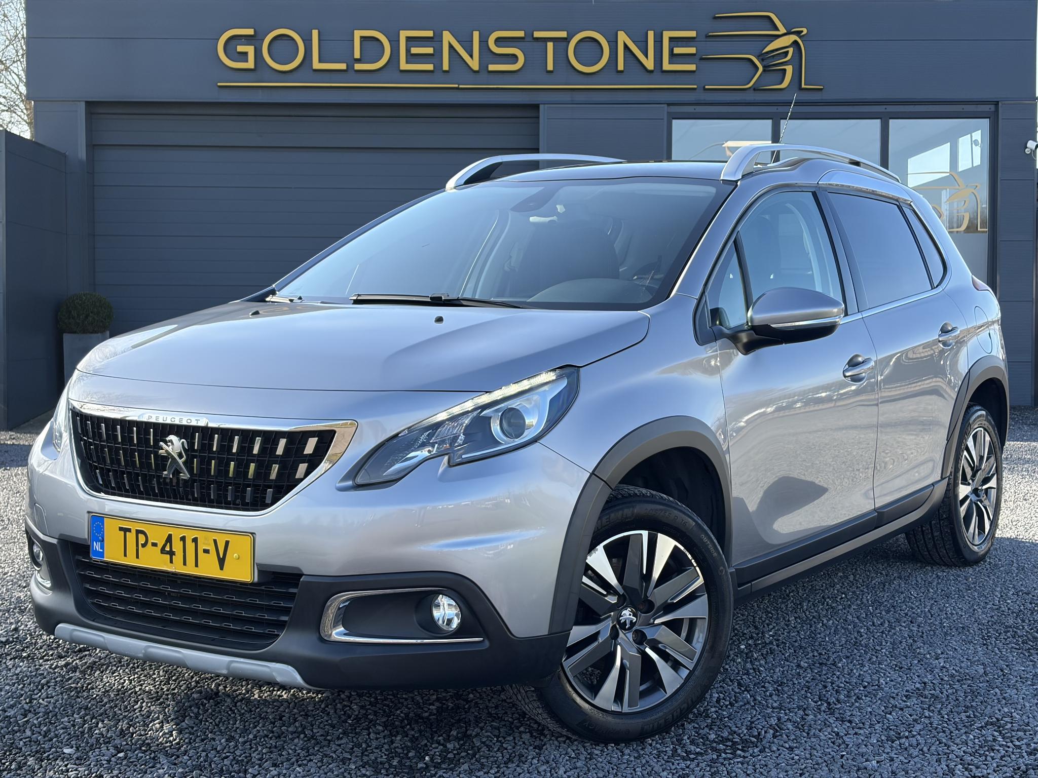 Peugeot 2008 1.2 PureTech Allure 2018 - voorkant