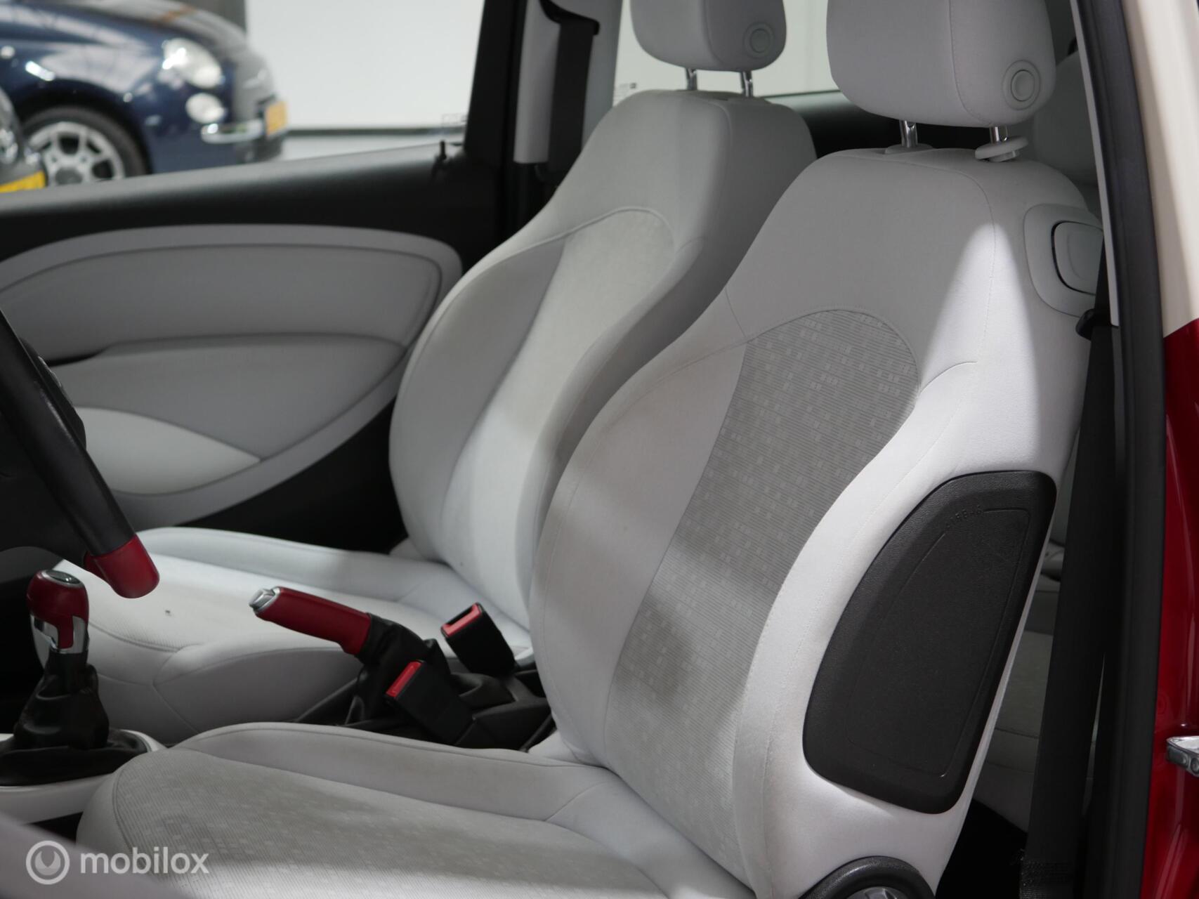 Foto van Opel Adam