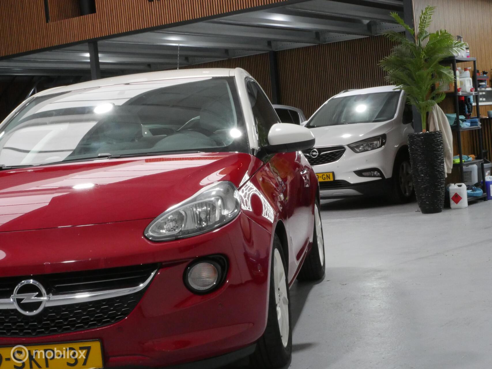 Foto van Opel Adam