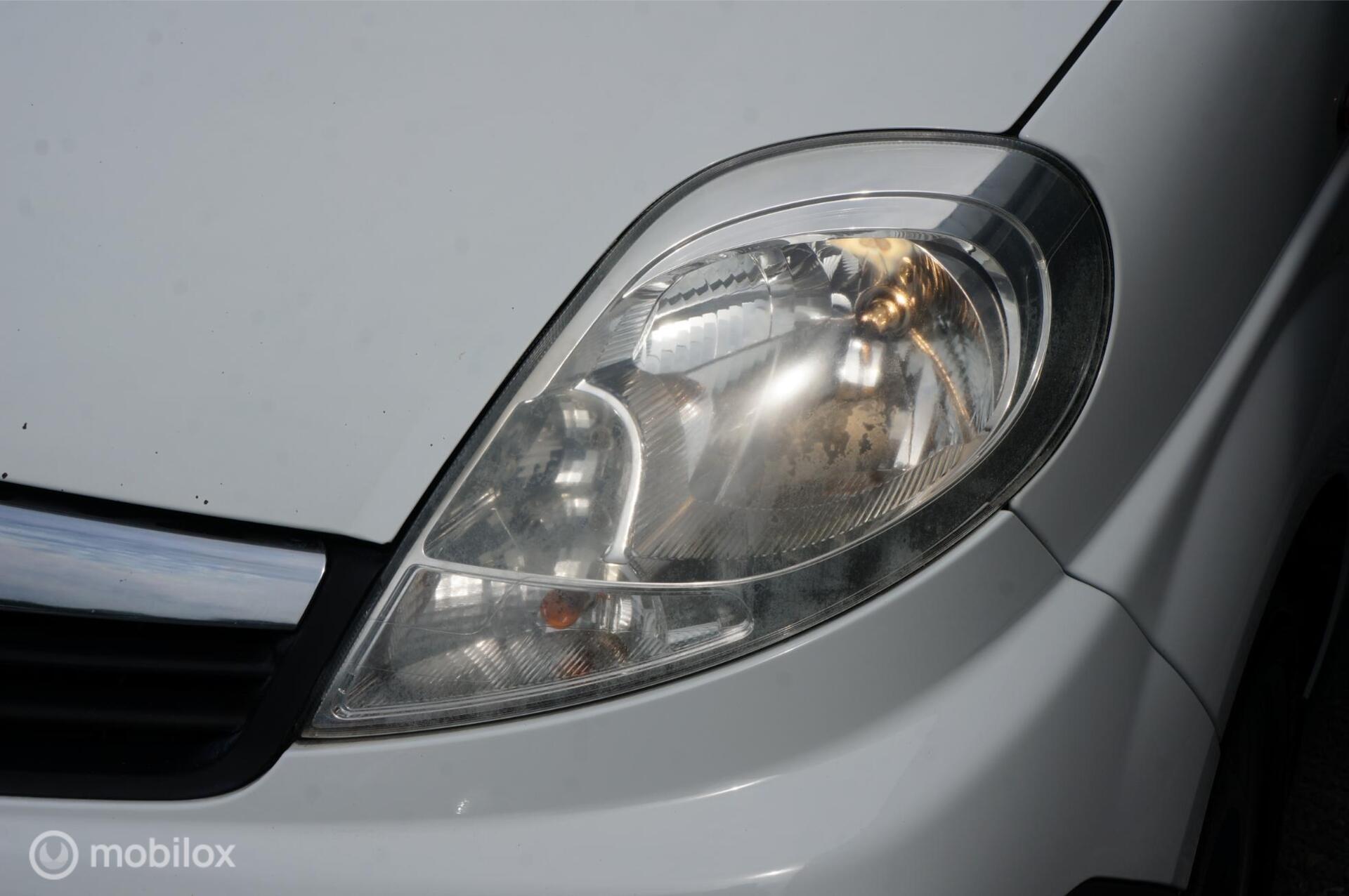 Foto van Opel Vivaro