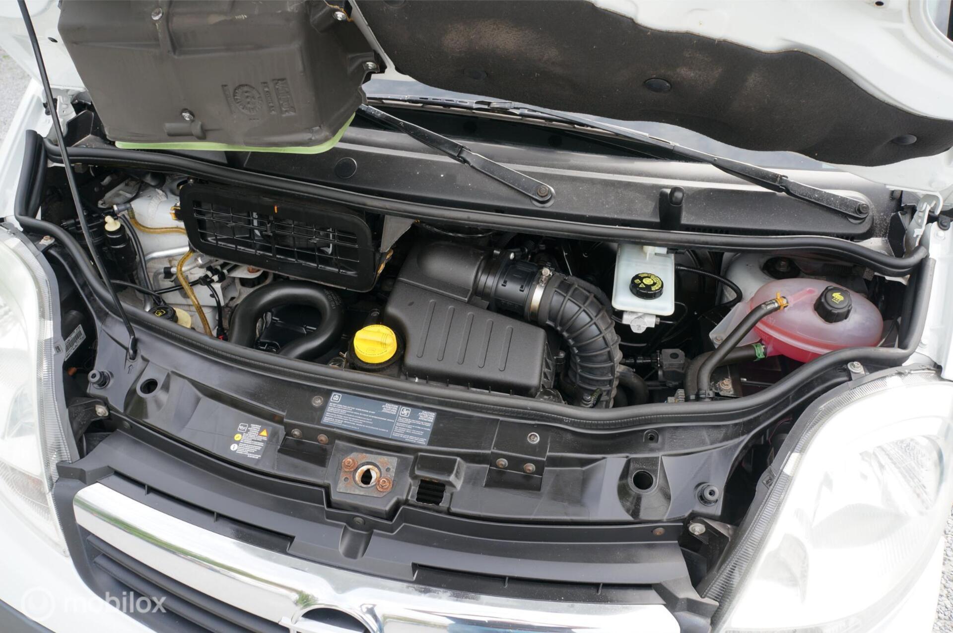 Foto van Opel Vivaro