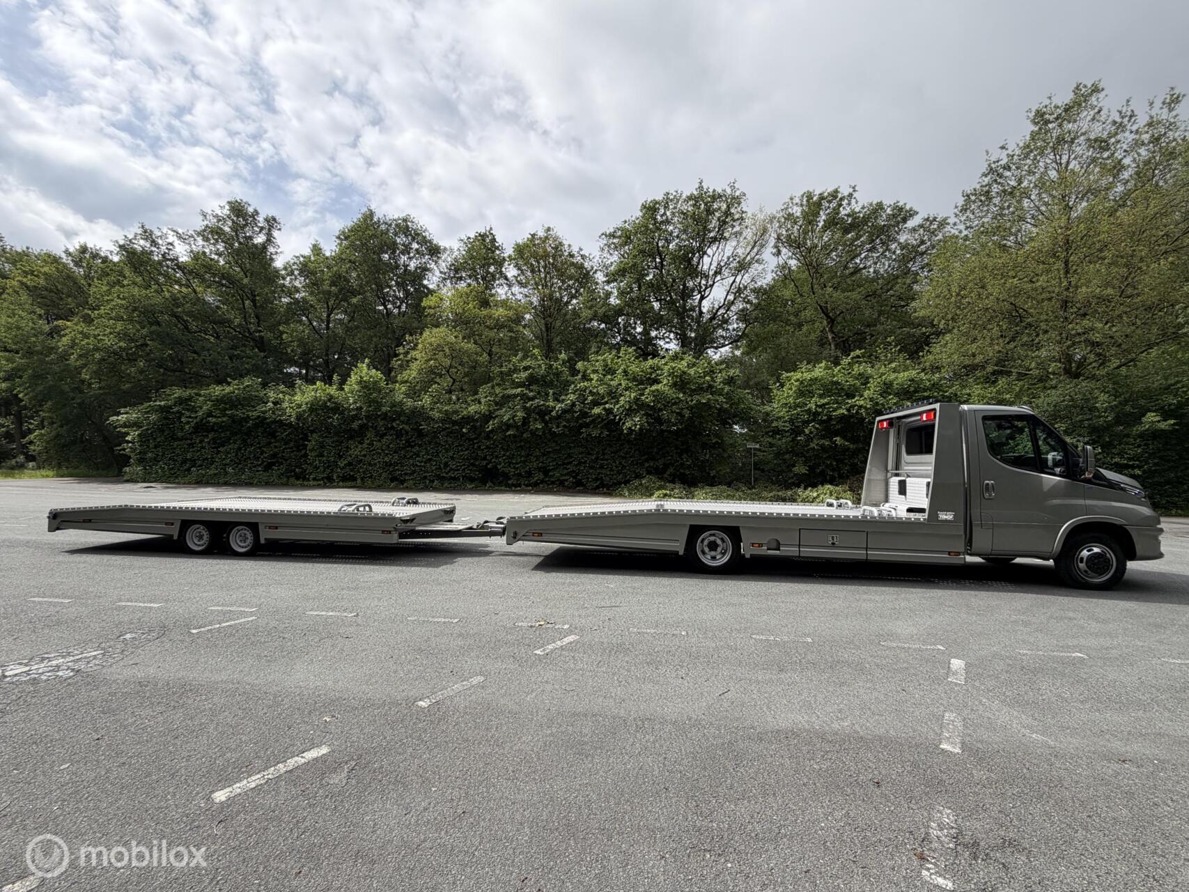 Foto van Iveco 50c18