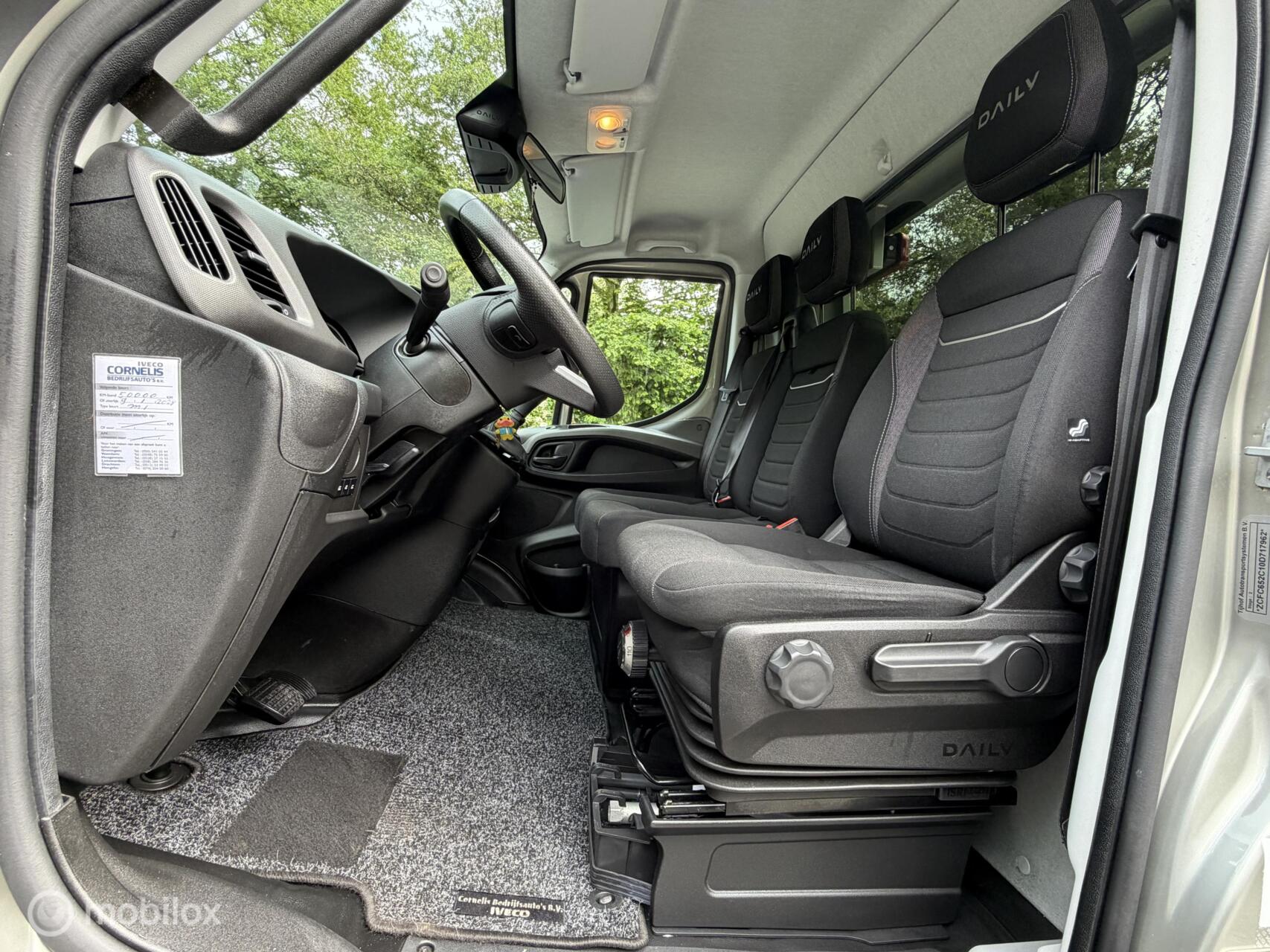 Foto van Iveco 50c18