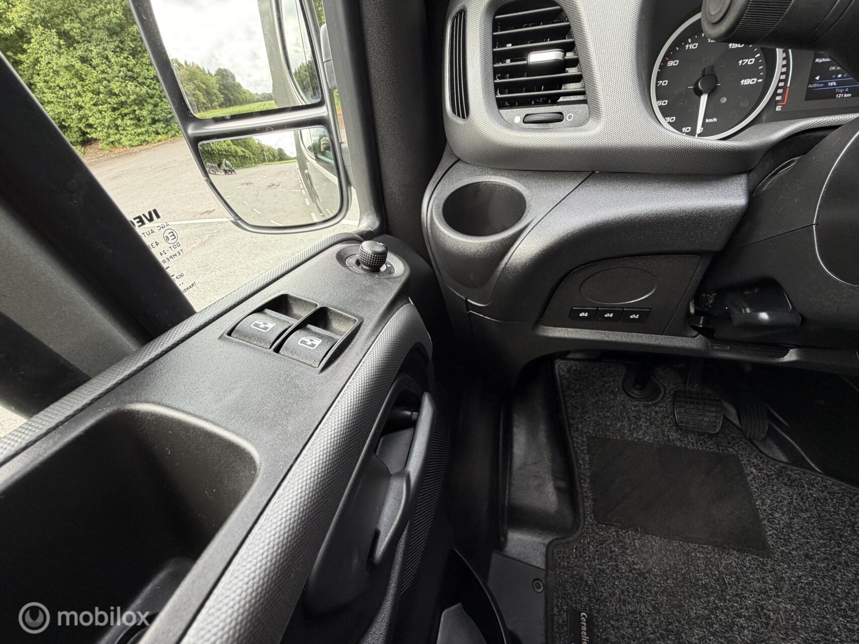 Foto van Iveco 50c18