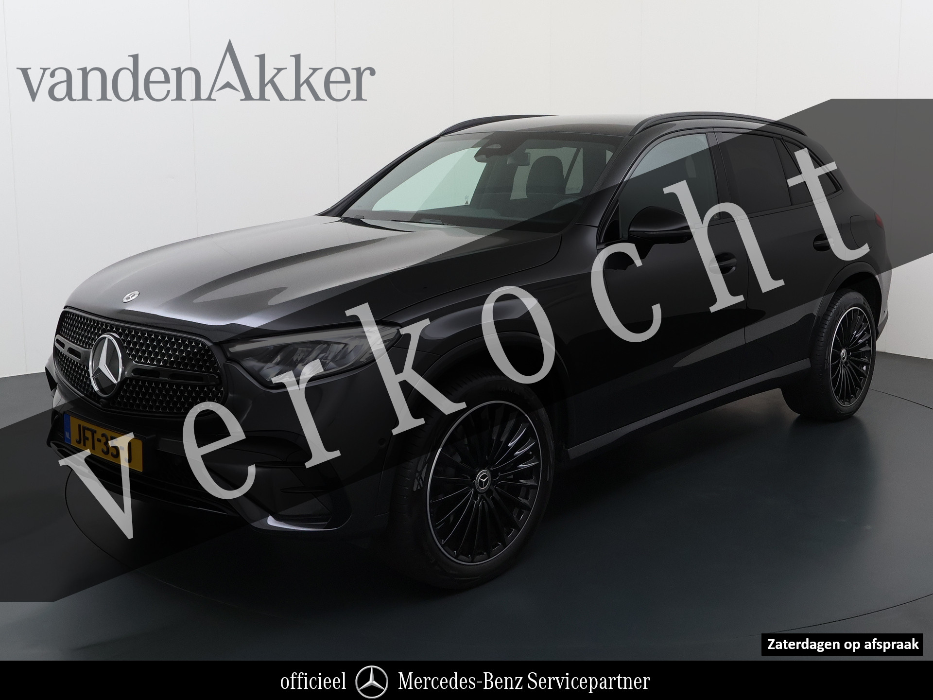 Mercedes-Benz GLC 300e AMG // Trekhaak // Burmester // 360 Camera // Memory // 20 inch // Carplay // Nightpakket // Verwarmd Stuurwiel 2024 - voorkant