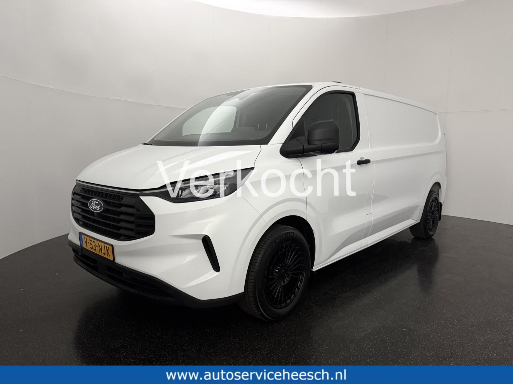Ford Transit Custom 2.0 TDCi L2H1 l AIRCO l CARPLAY l NAVI l CAMERA 2024 - voorkant