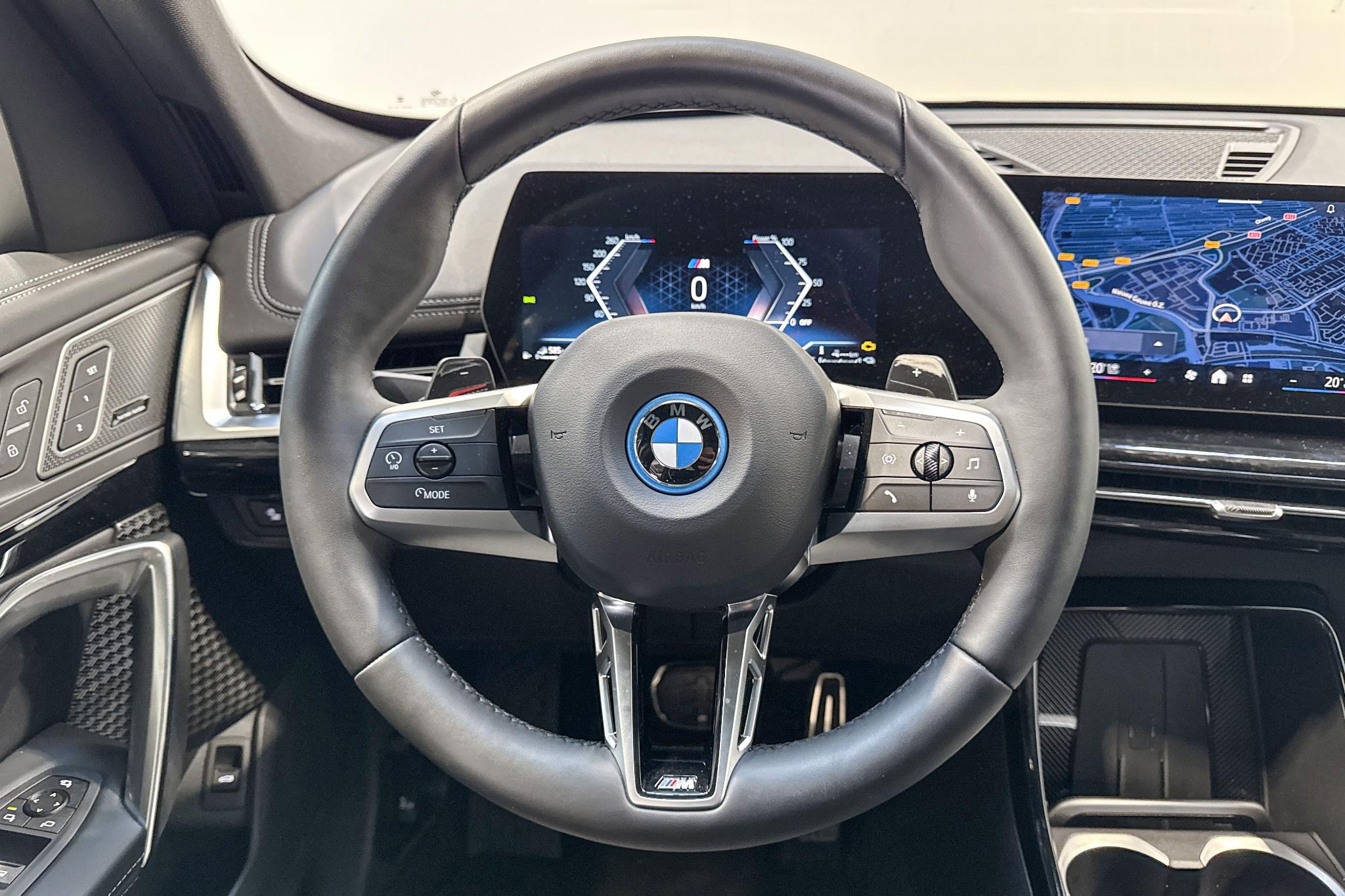 Foto van BMW X1 Xdrive25e