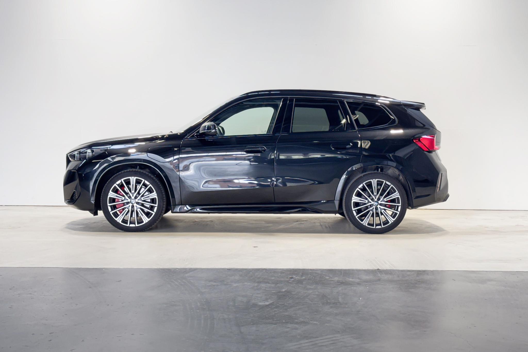 Foto van BMW X1 Xdrive25e