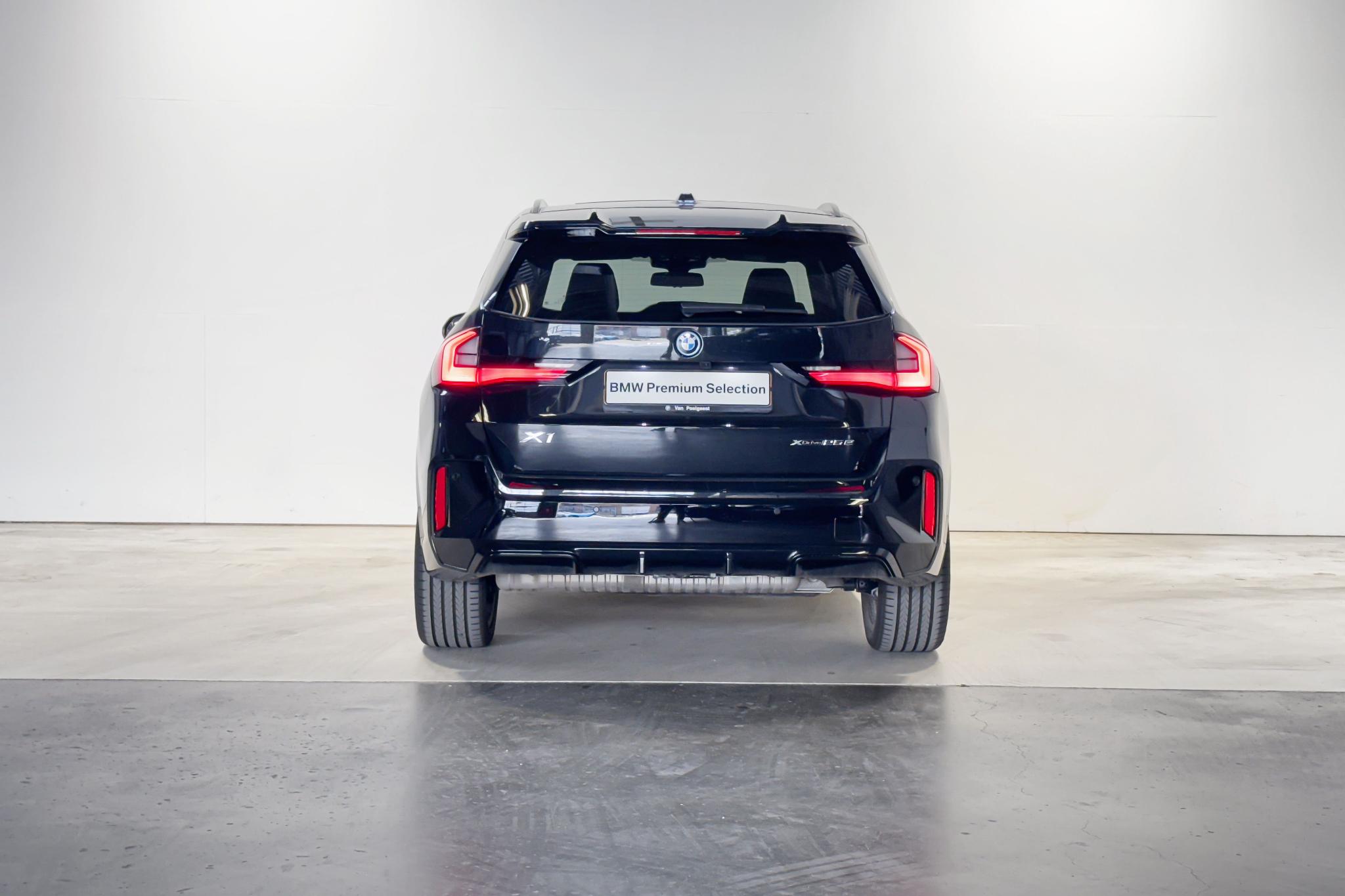 Foto van BMW X1 Xdrive25e