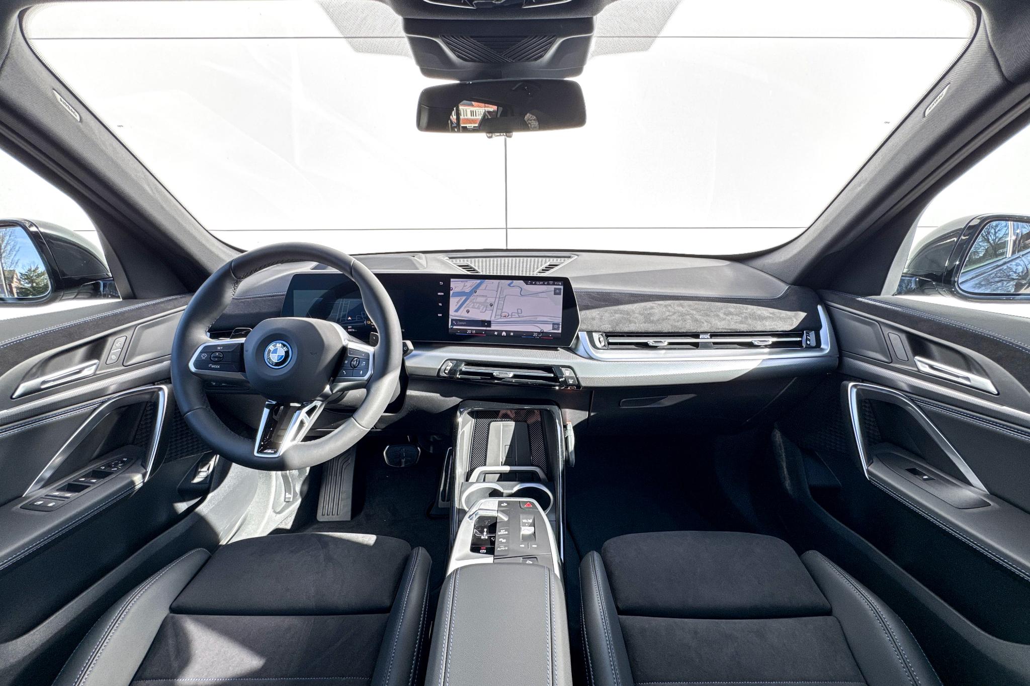 Foto van BMW X1 Xdrive25e