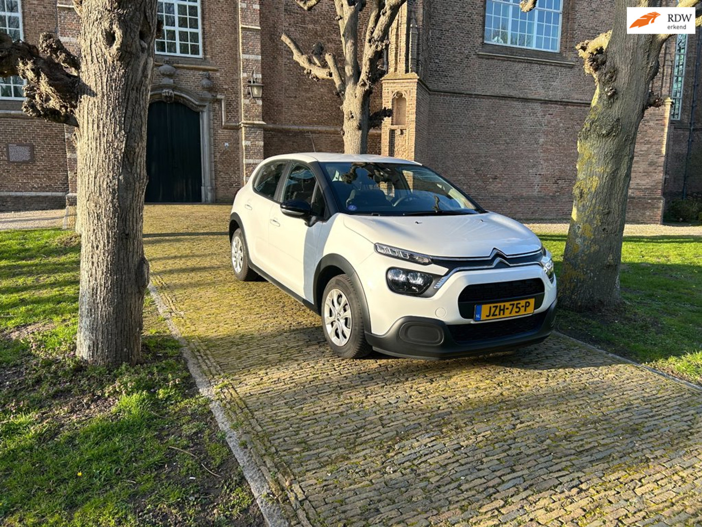 Citroen C3 1.2 PureTech Live 2020 - voorkant