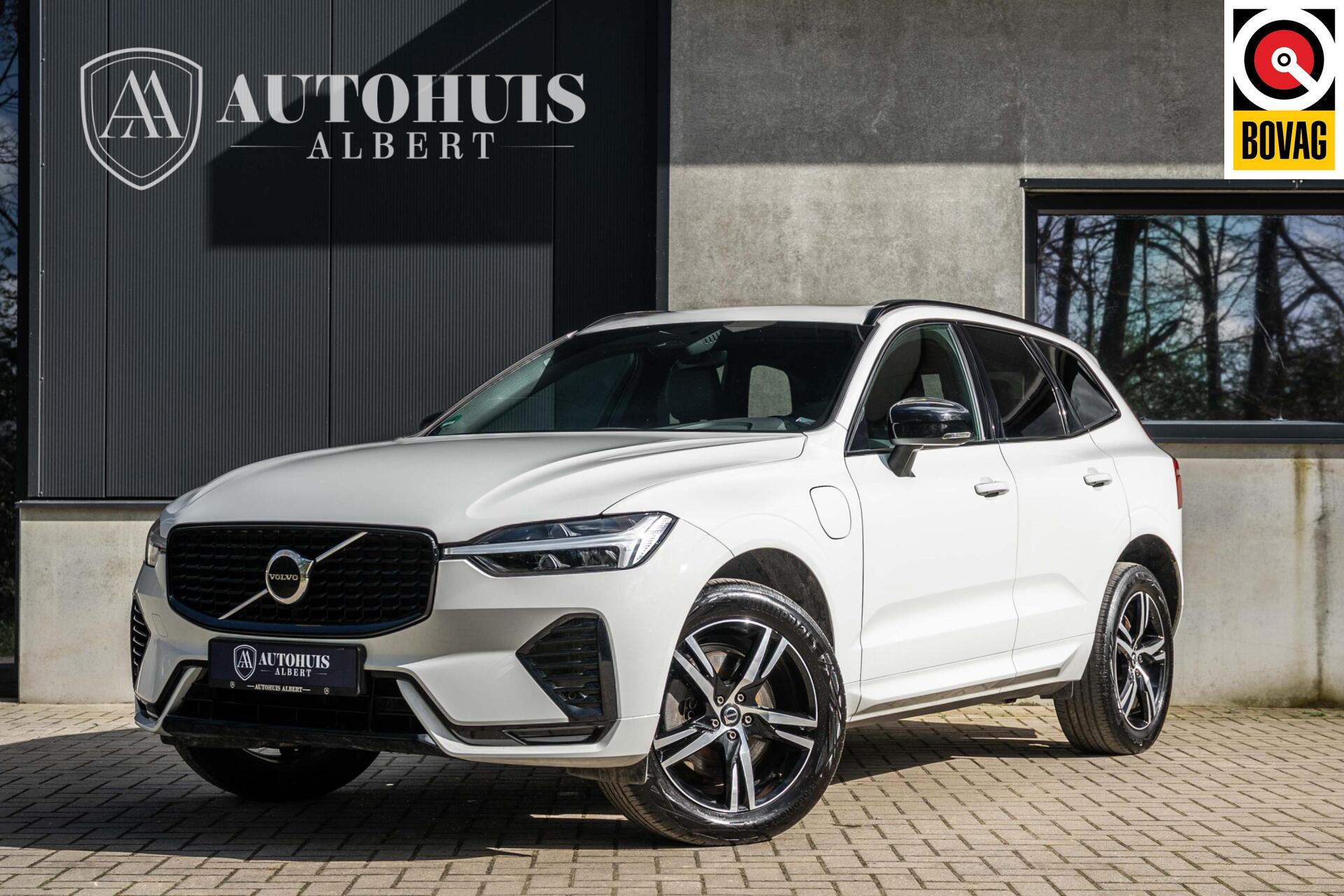 Volvo Xc60 2.0 T8 R-Design Luchtvering Pano Trekhaak 19'' 2022 - voorkant