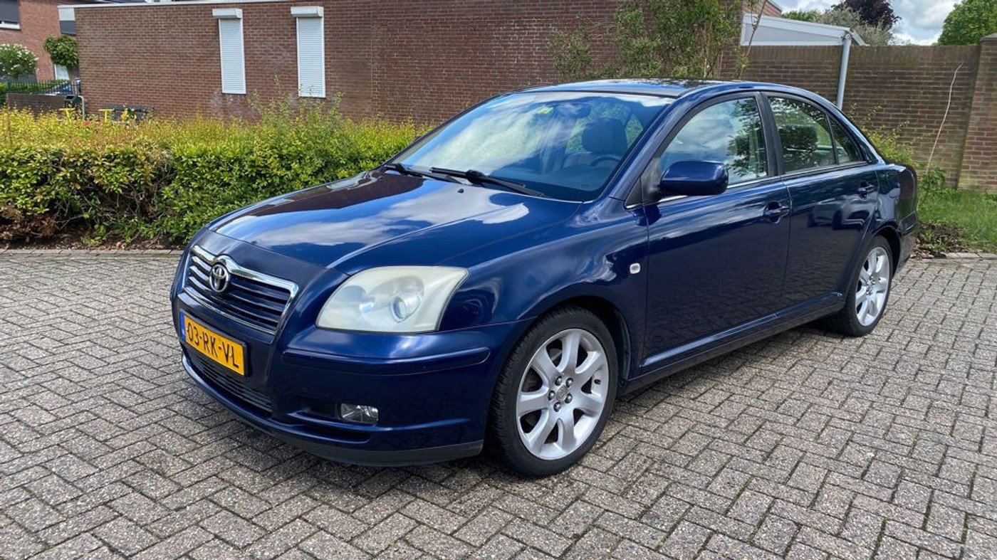 Foto van TOYOTA TOYOTA AVENSIS