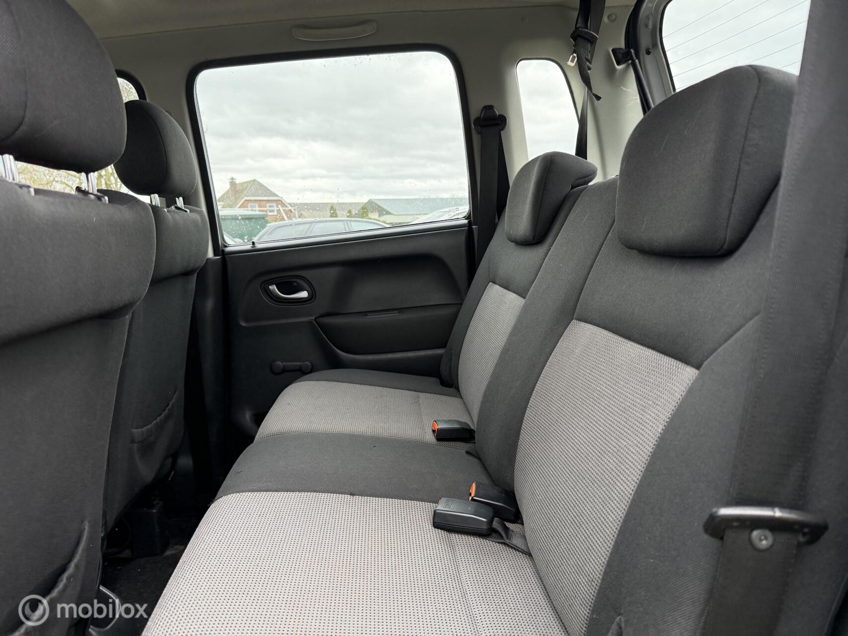 Foto van Opel Agila