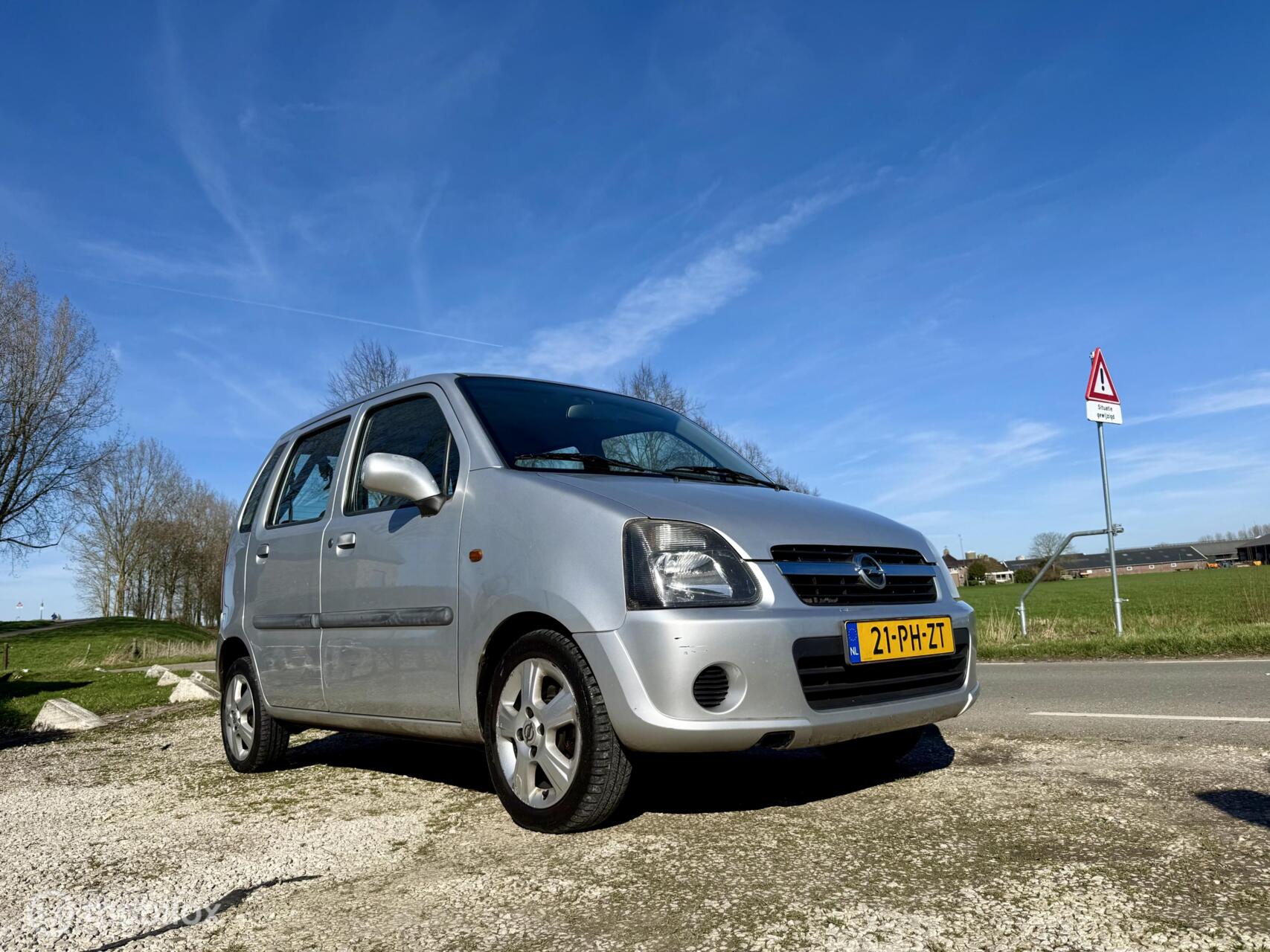Foto van Opel Agila