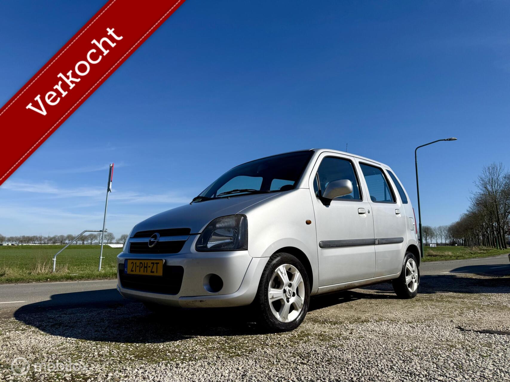 Opel Agila 1.2-16V Maxx Cool, BJ 2004, Airco, Hoge Instap 2004 - voorkant
