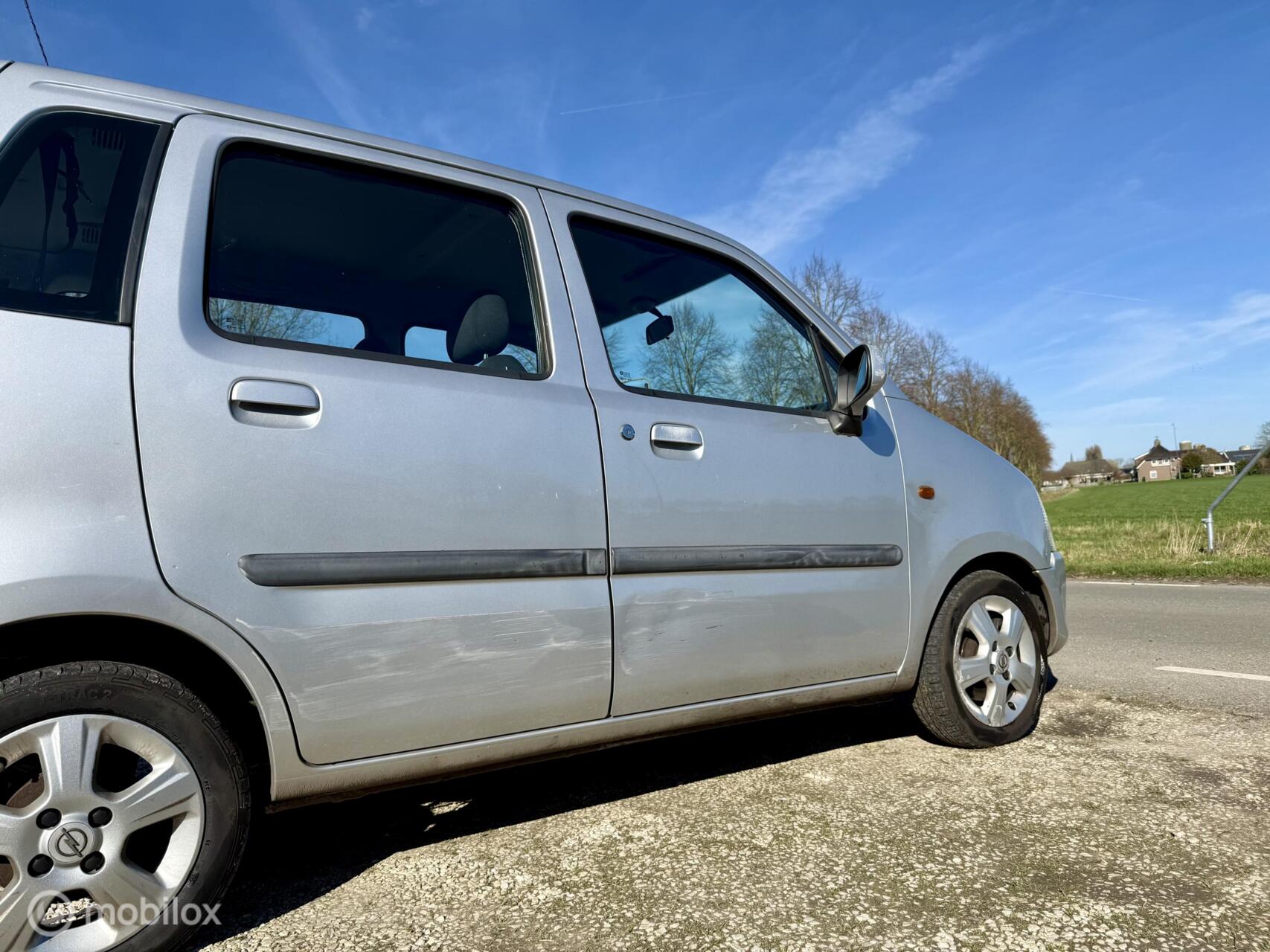 Foto van Opel Agila