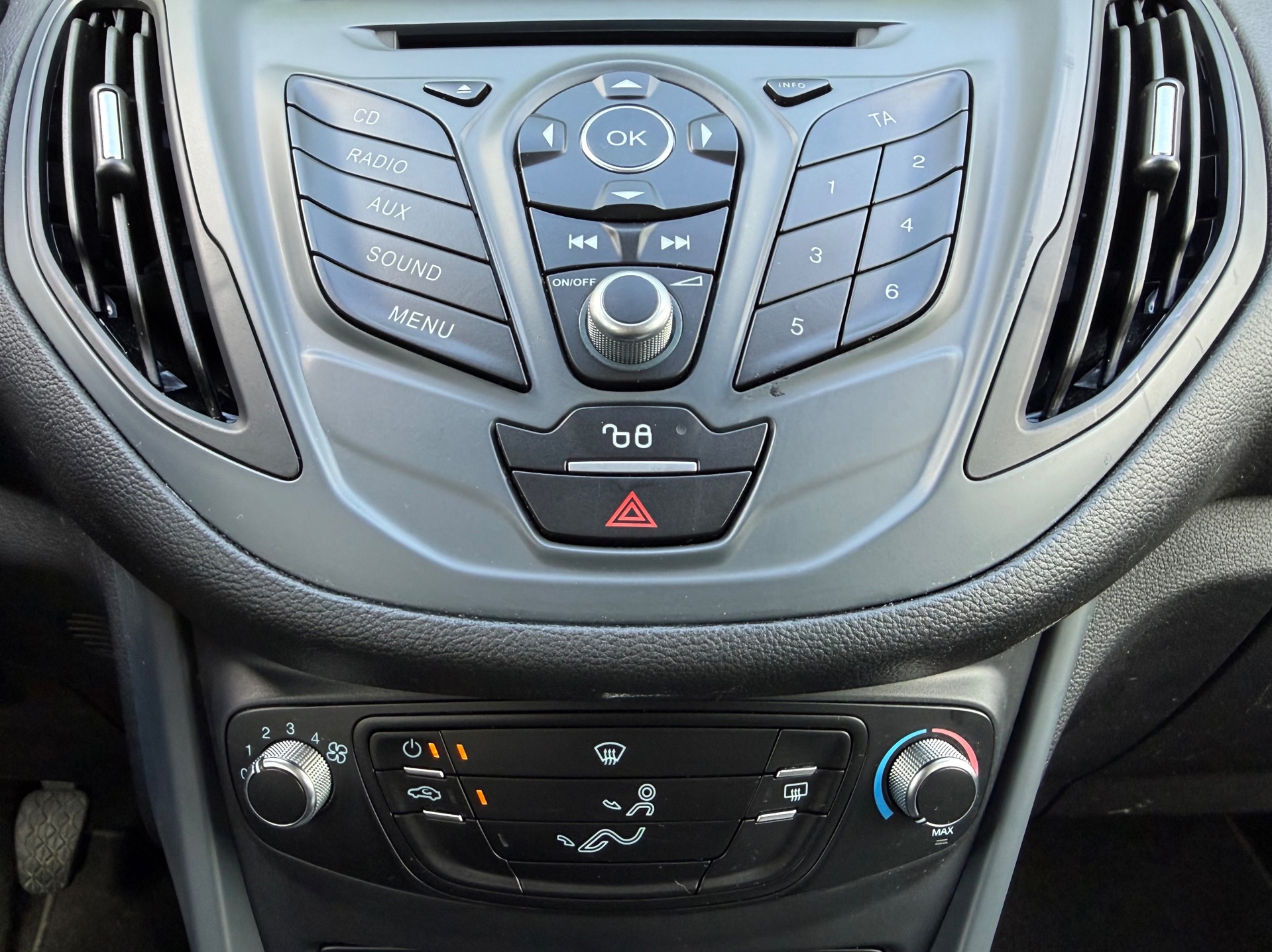 Foto van Ford B-max