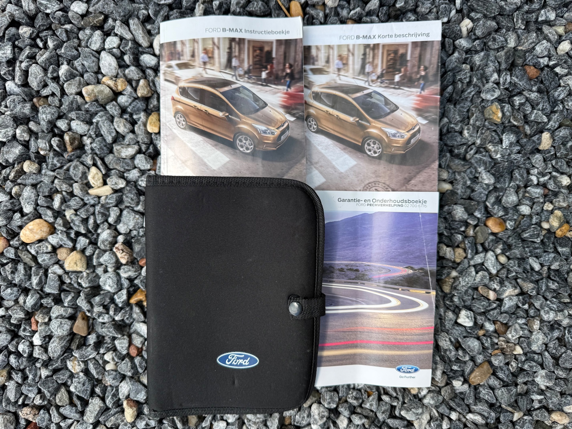 Foto van Ford B-max