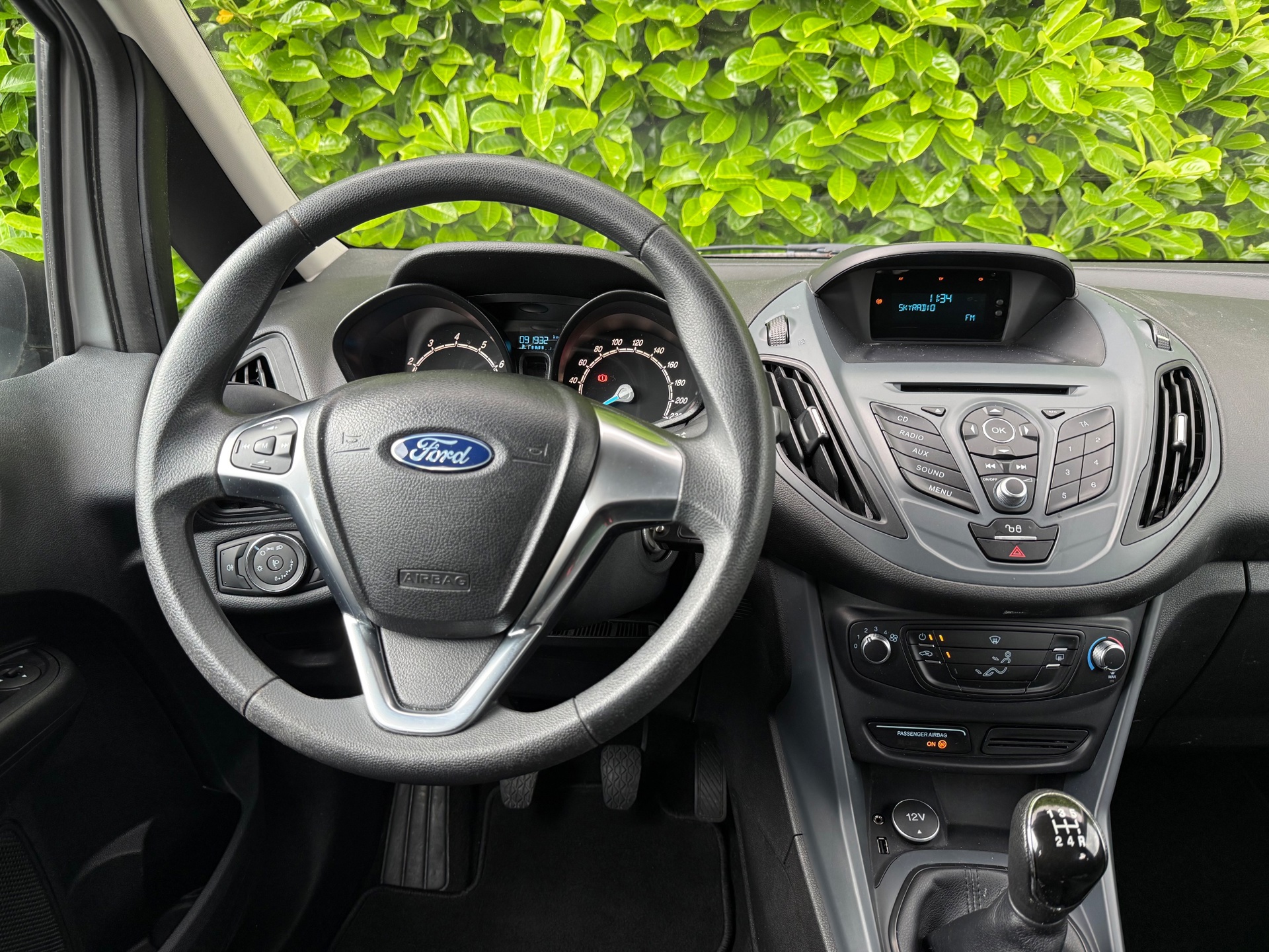 Foto van Ford B-max