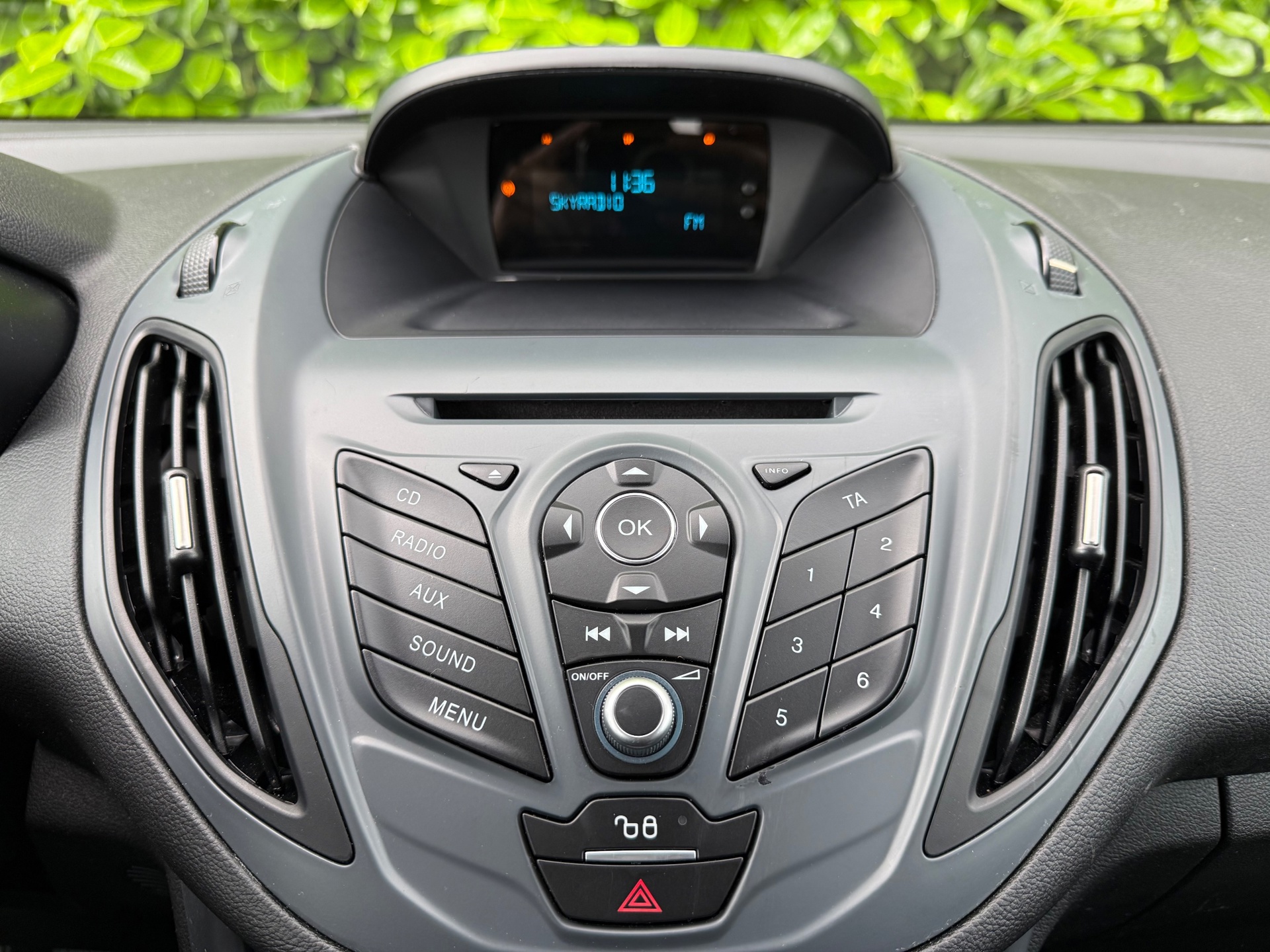 Foto van Ford B-max