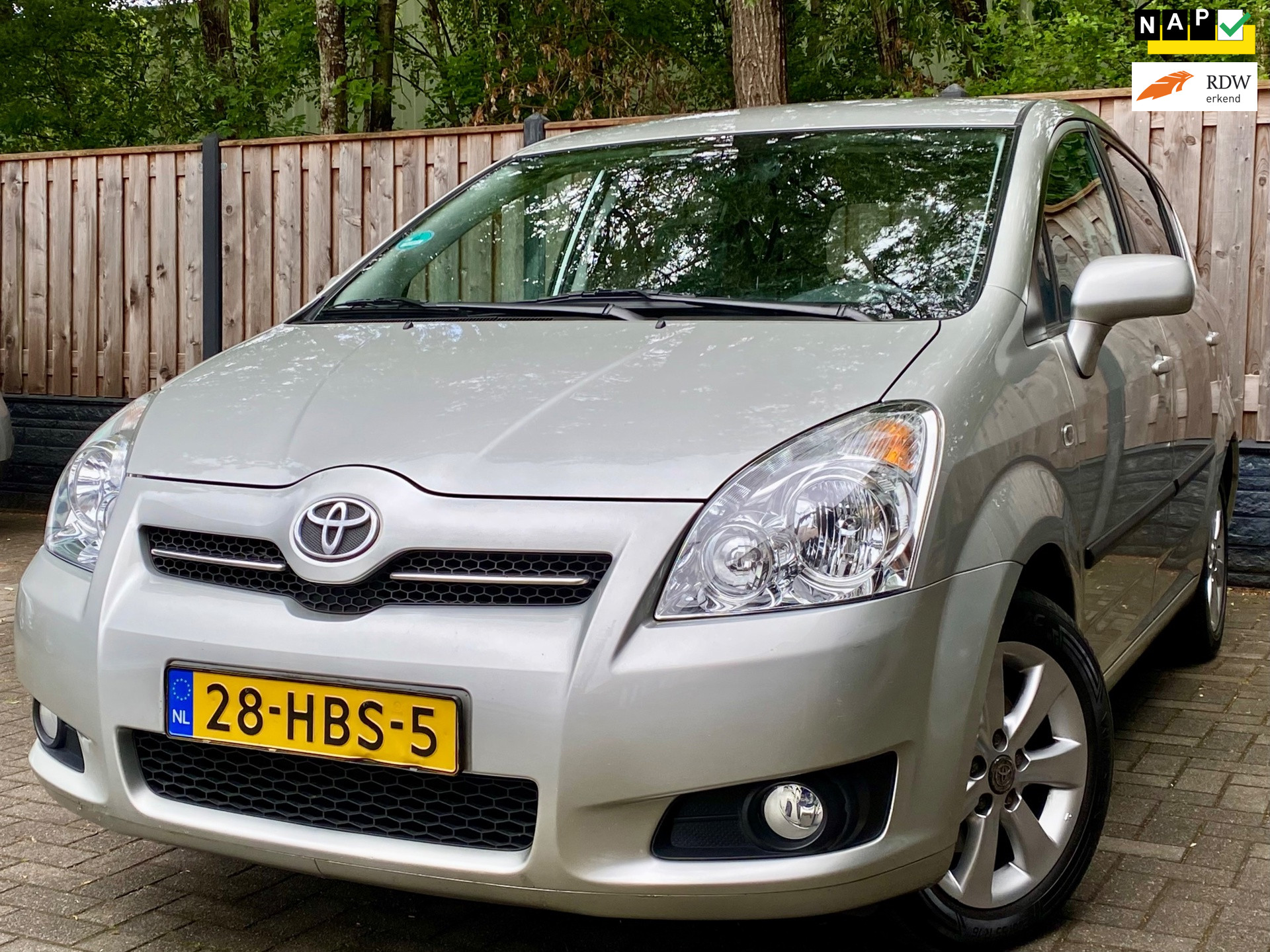 Foto van TOYOTA TOYOTA COROLLA VERSO