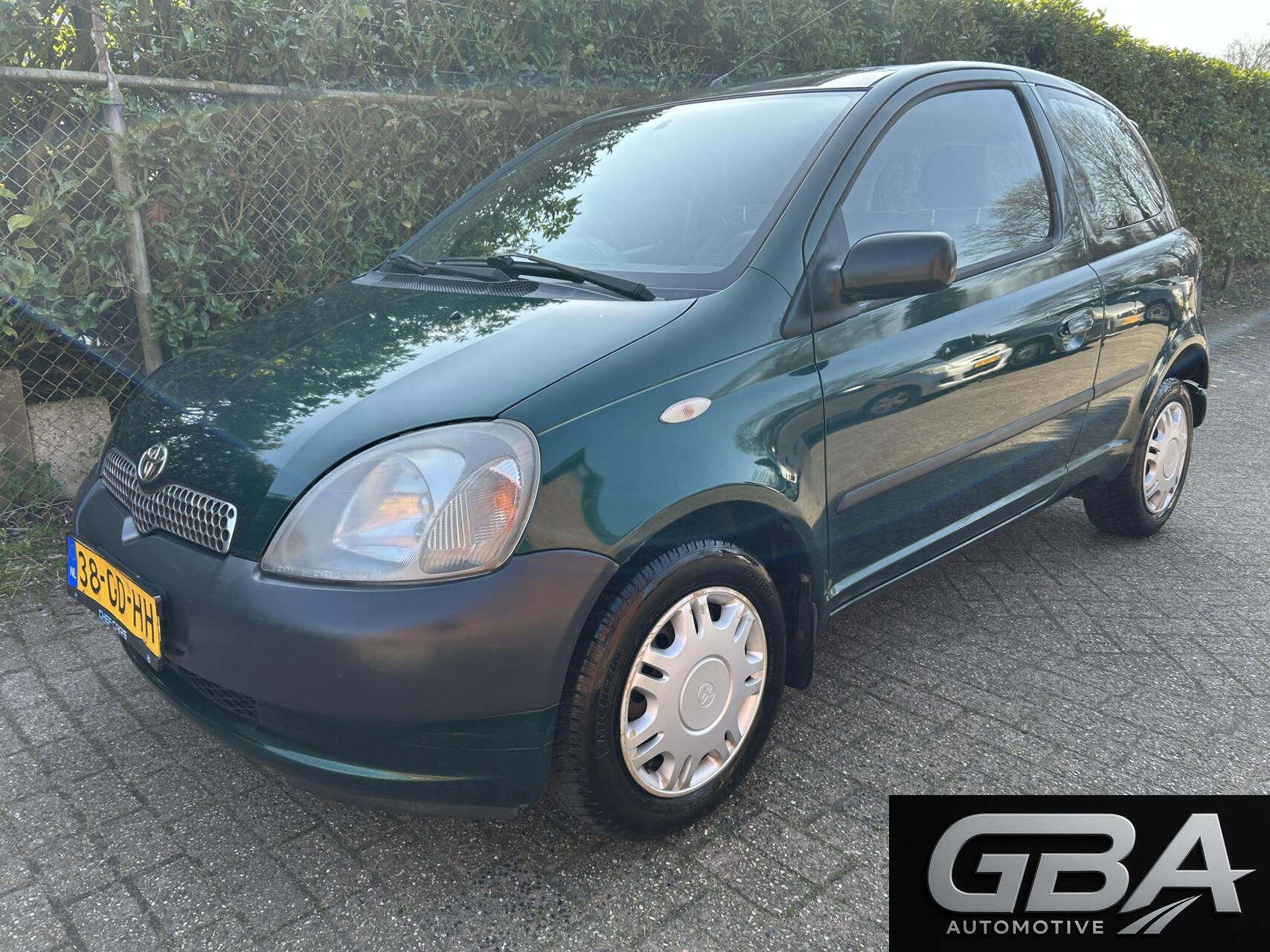 Foto van TOYOTA TOYOTA YARIS